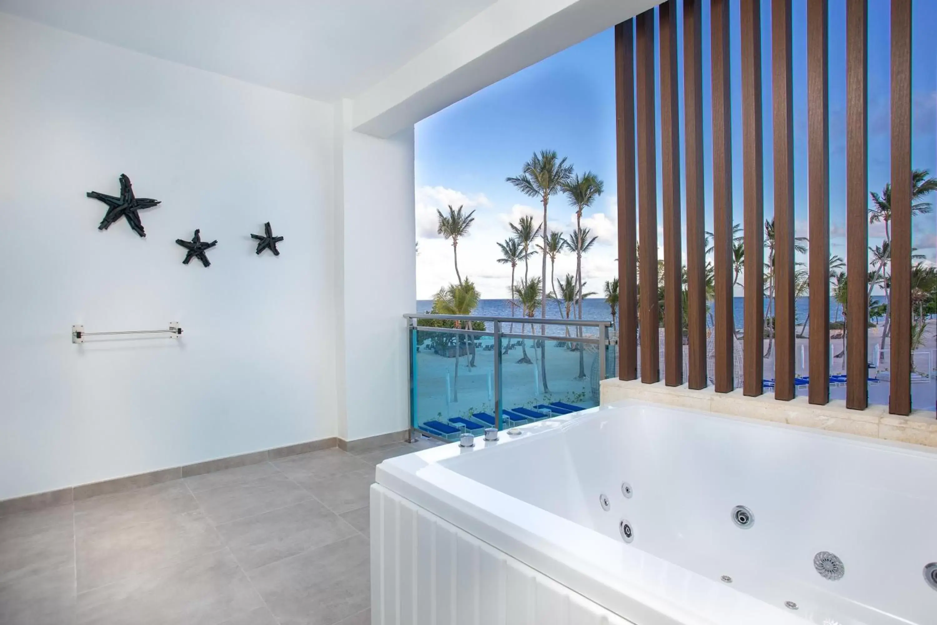 View (from property/room), Bathroom in Serenade Punta Cana Beach & Spa Resort