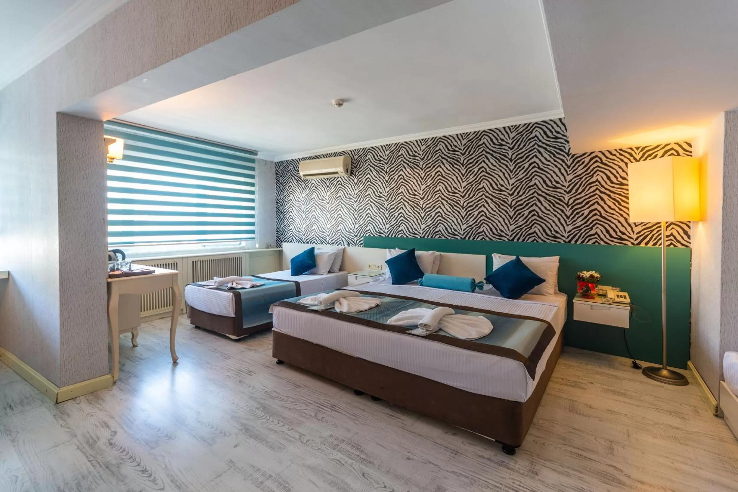 Family, Bed in Viva Deluxe Hotel