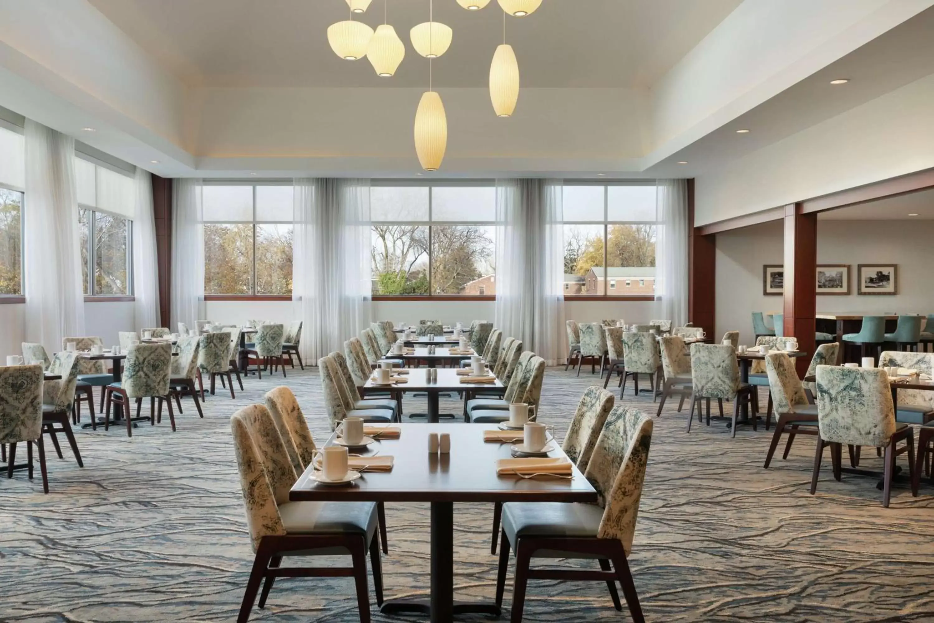 Breakfast, Restaurant/Places to Eat in Hilton Garden Inn Troy