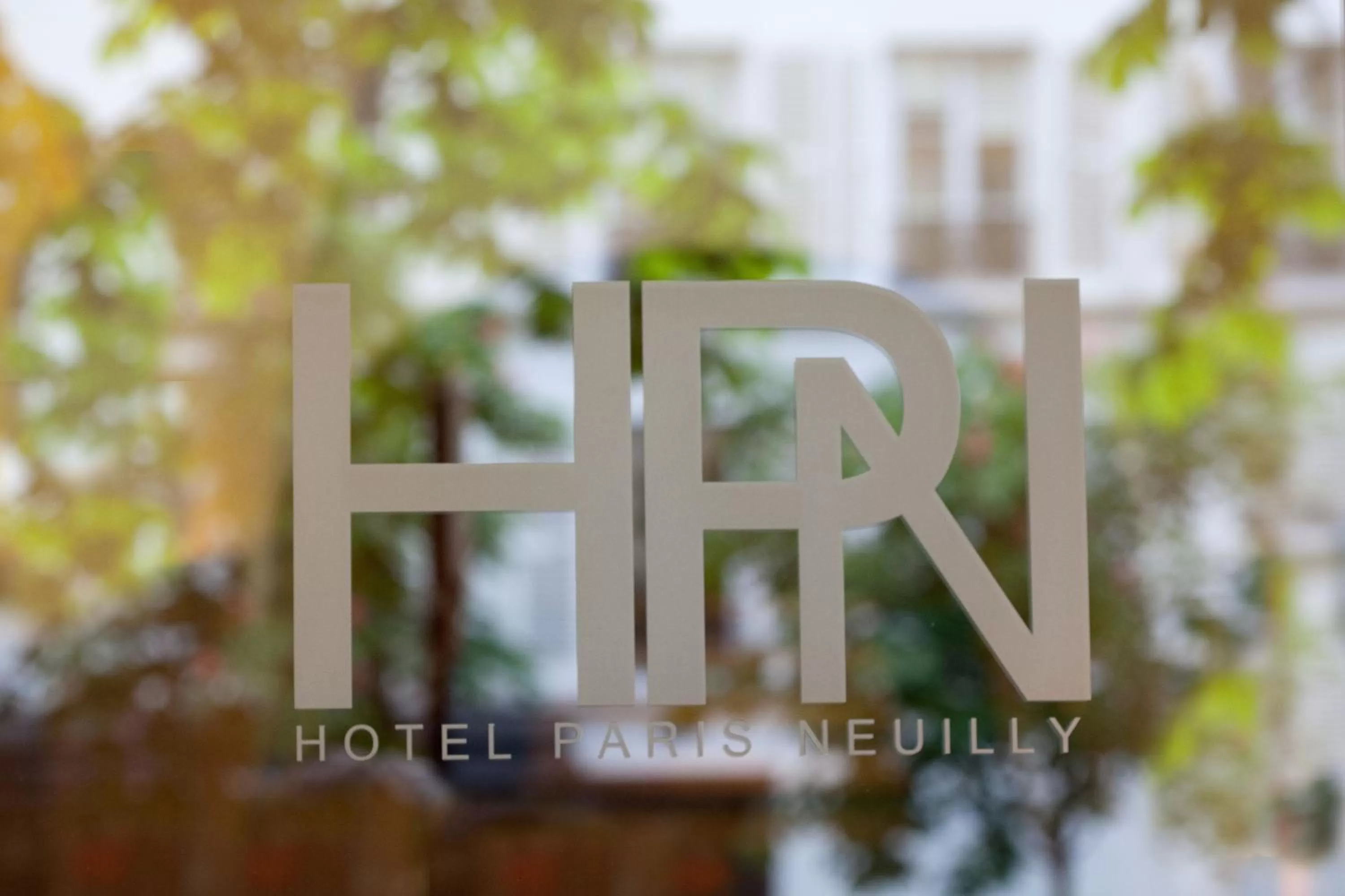Logo/Certificate/Sign in Hôtel Paris Neuilly
