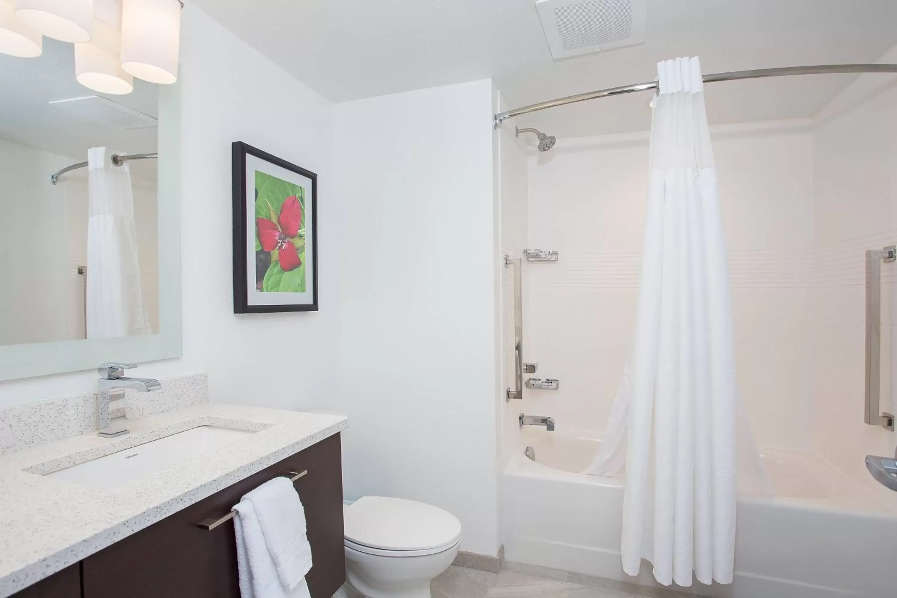 Bathroom in TownePlace Suites by Marriott Knoxville Oak Ridge