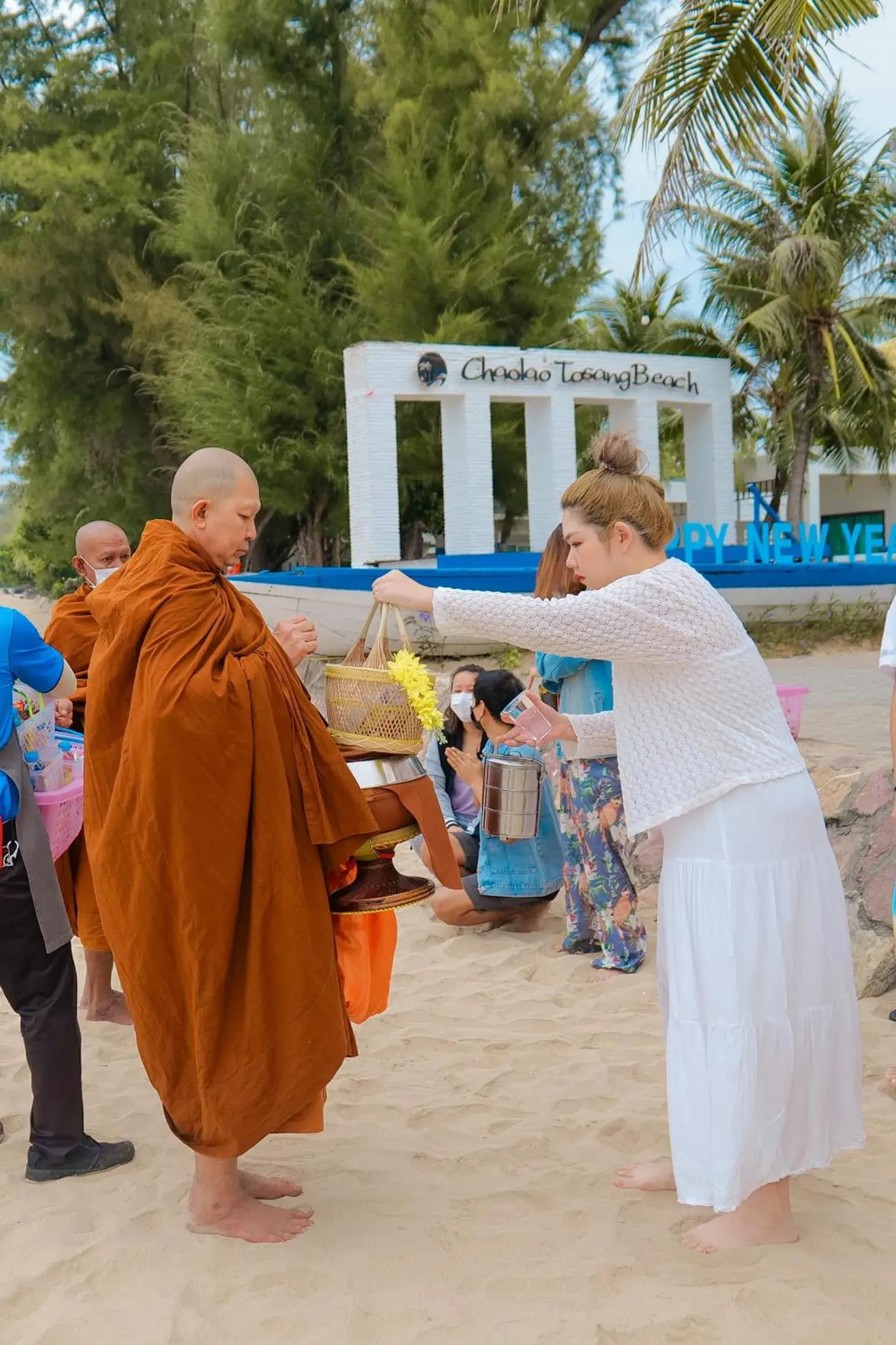 Activities in Chaolao Tosang Beach Hotel