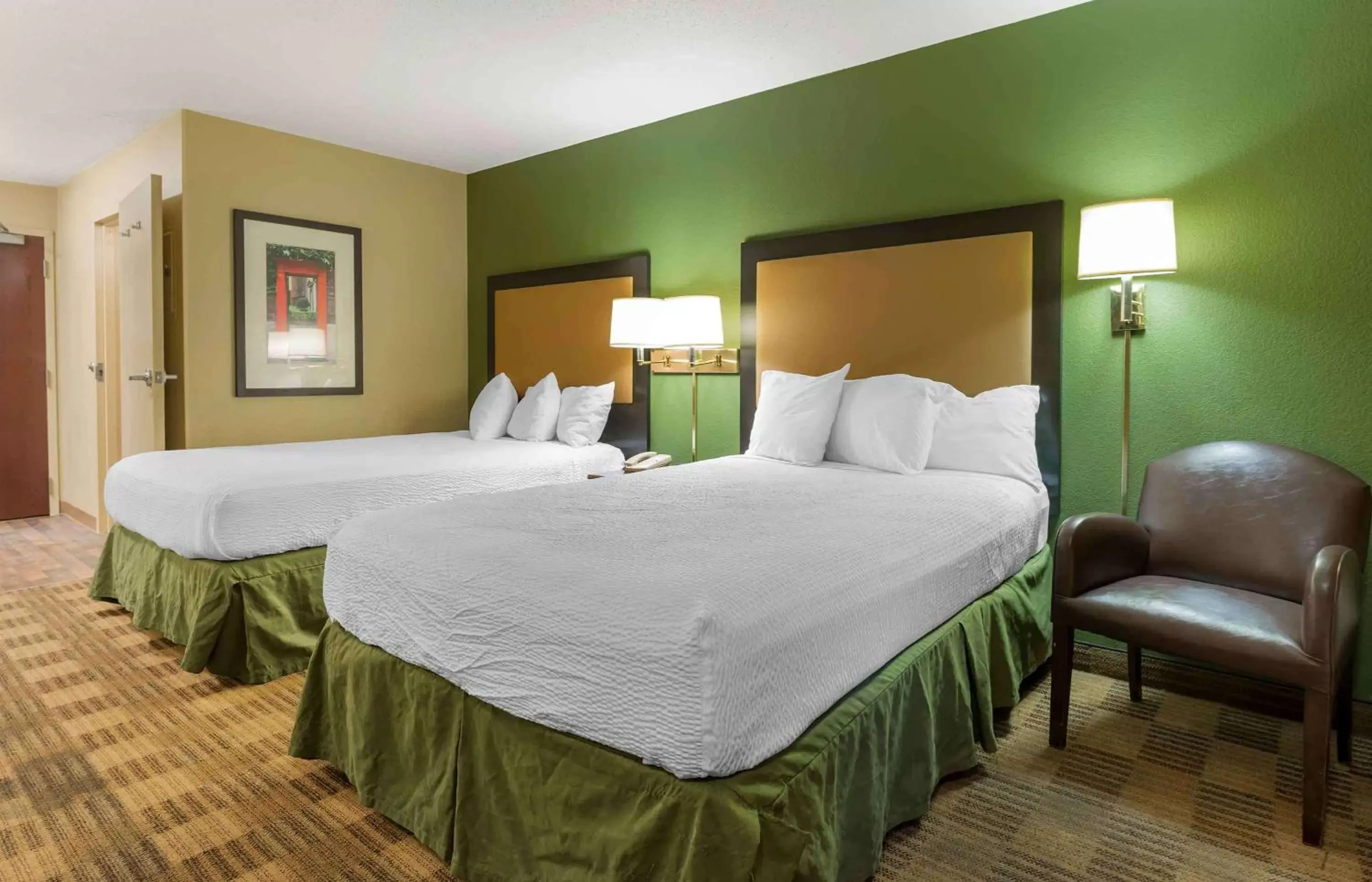 Bedroom, Bed in Extended Stay America Suites - Chicago - Schaumburg - I-90