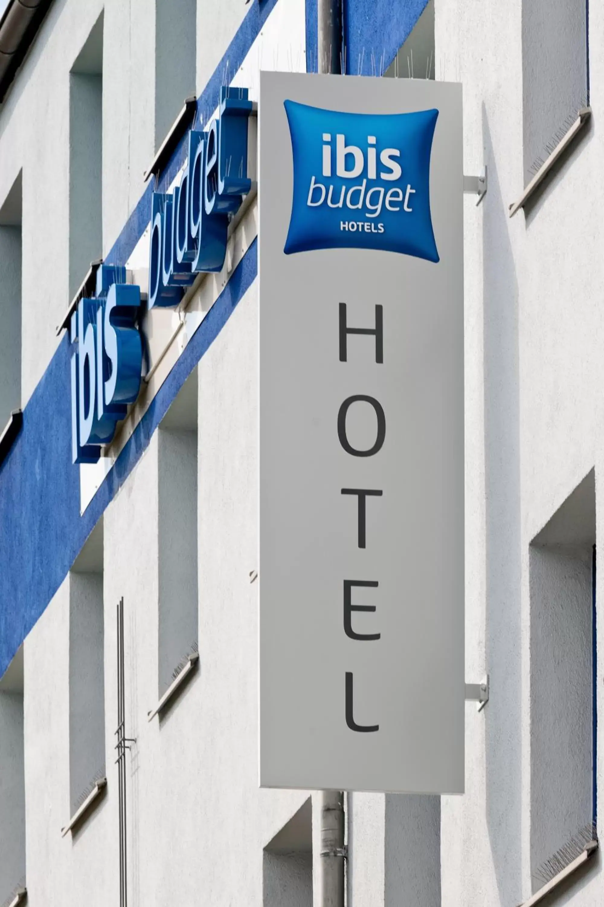 Facade/entrance, Property Logo/Sign in ibis budget Muenchen City Sued