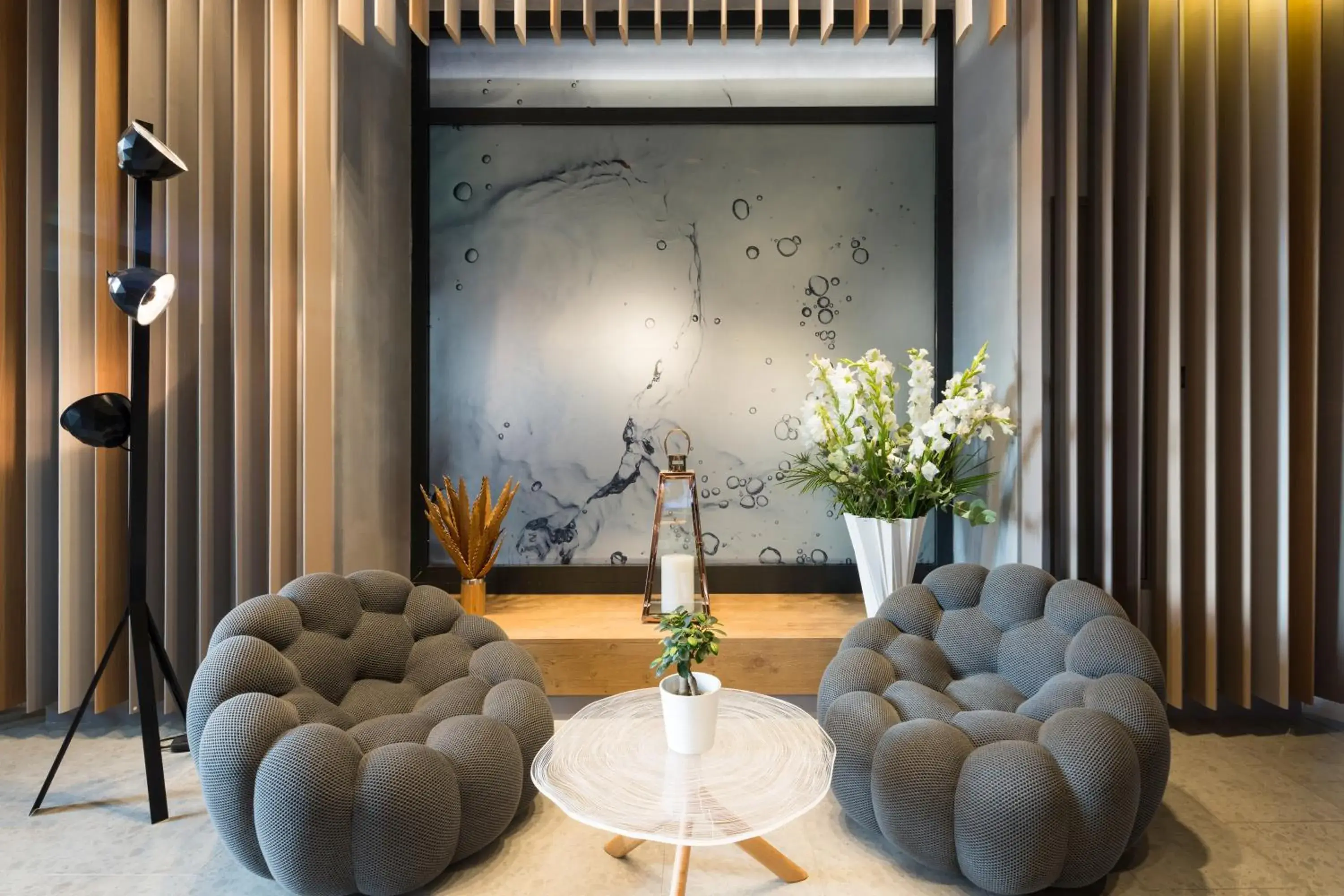 Lobby or reception, Seating Area in Novotel Saint Brieuc Centre Gare