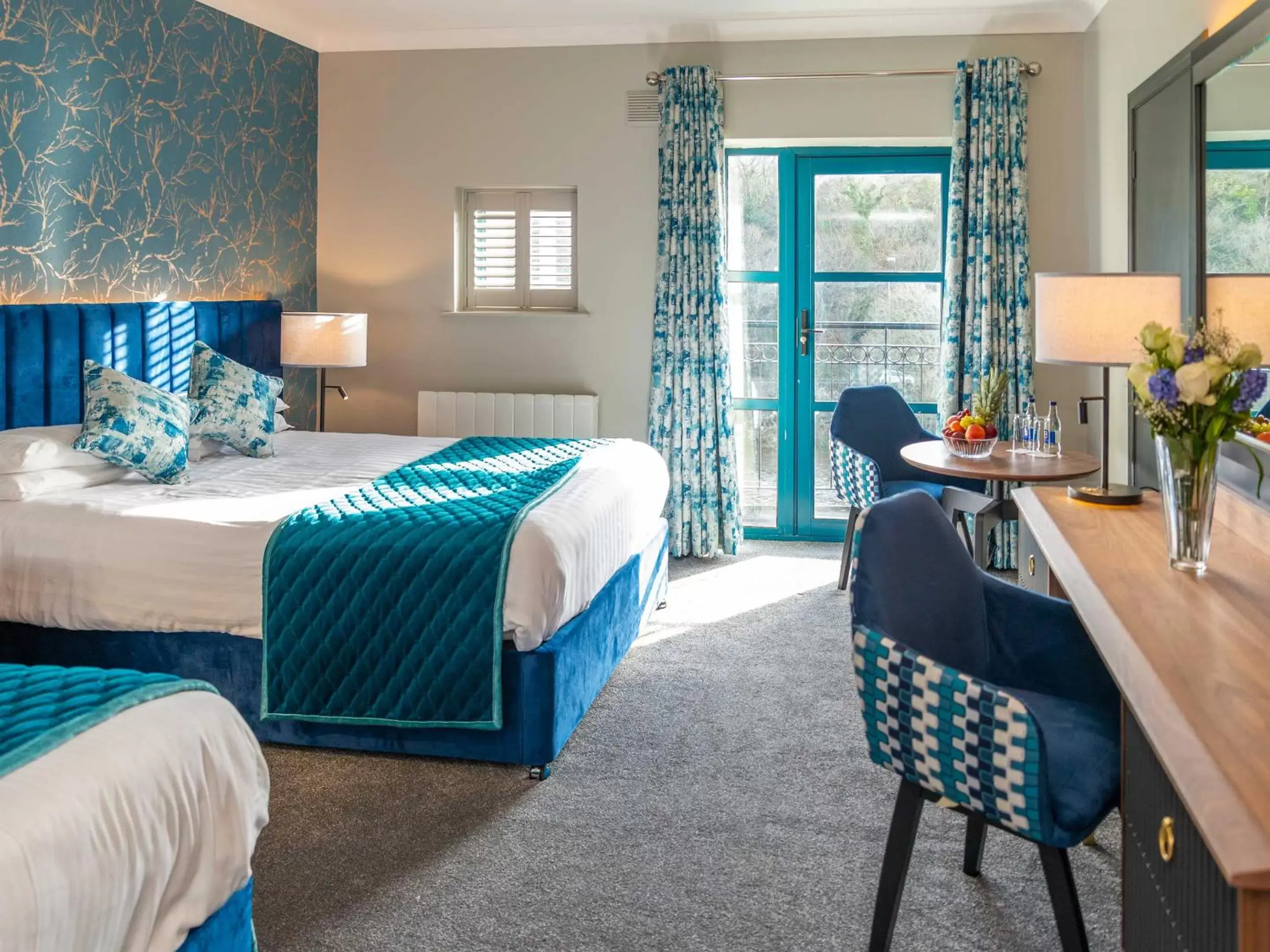 Photo of the whole room, Bed in The Riverside Park Hotel Photo of the whole room, Bed in The Riverside Park Hotel