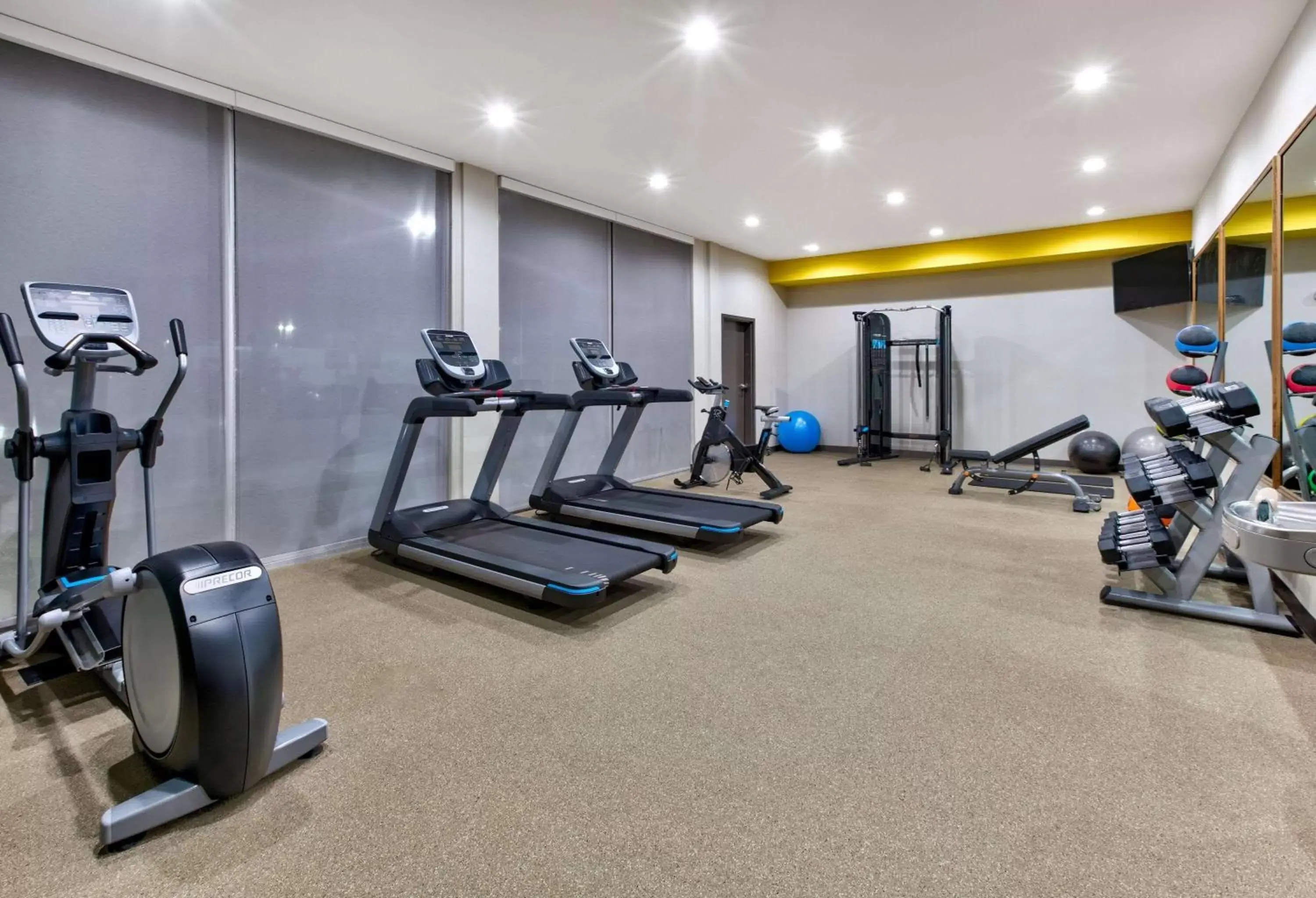 Activities, Fitness Center/Facilities in La Quinta Inn & Suites by Wyndham Terrell