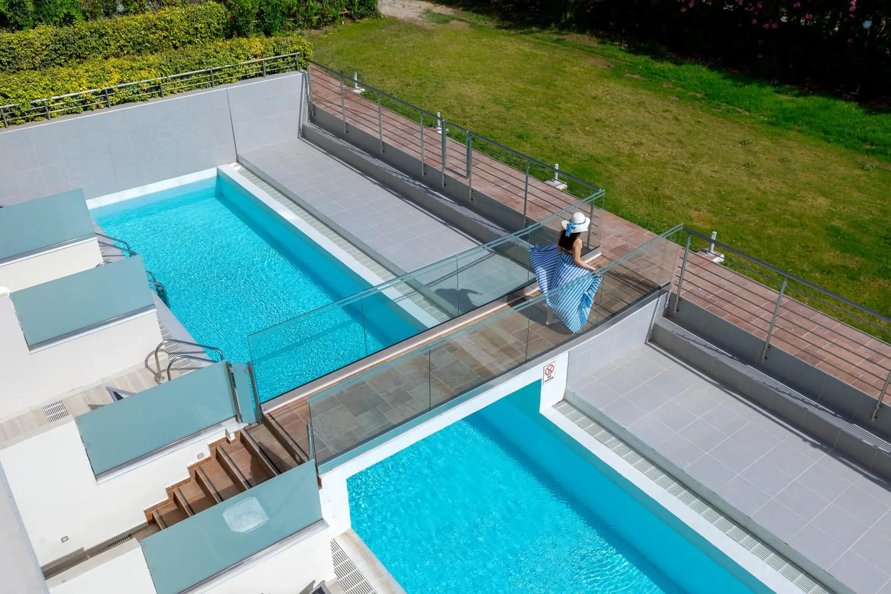 Swimming pool in Leonardo Kolymbia Resort Rhodes Swimming pool in Leonardo Kolymbia Resort Rhodes