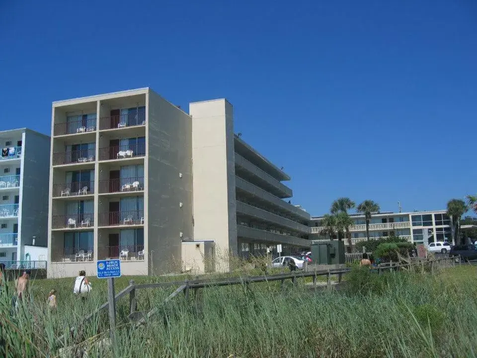 Property Building in Oceanfront Viking Motel