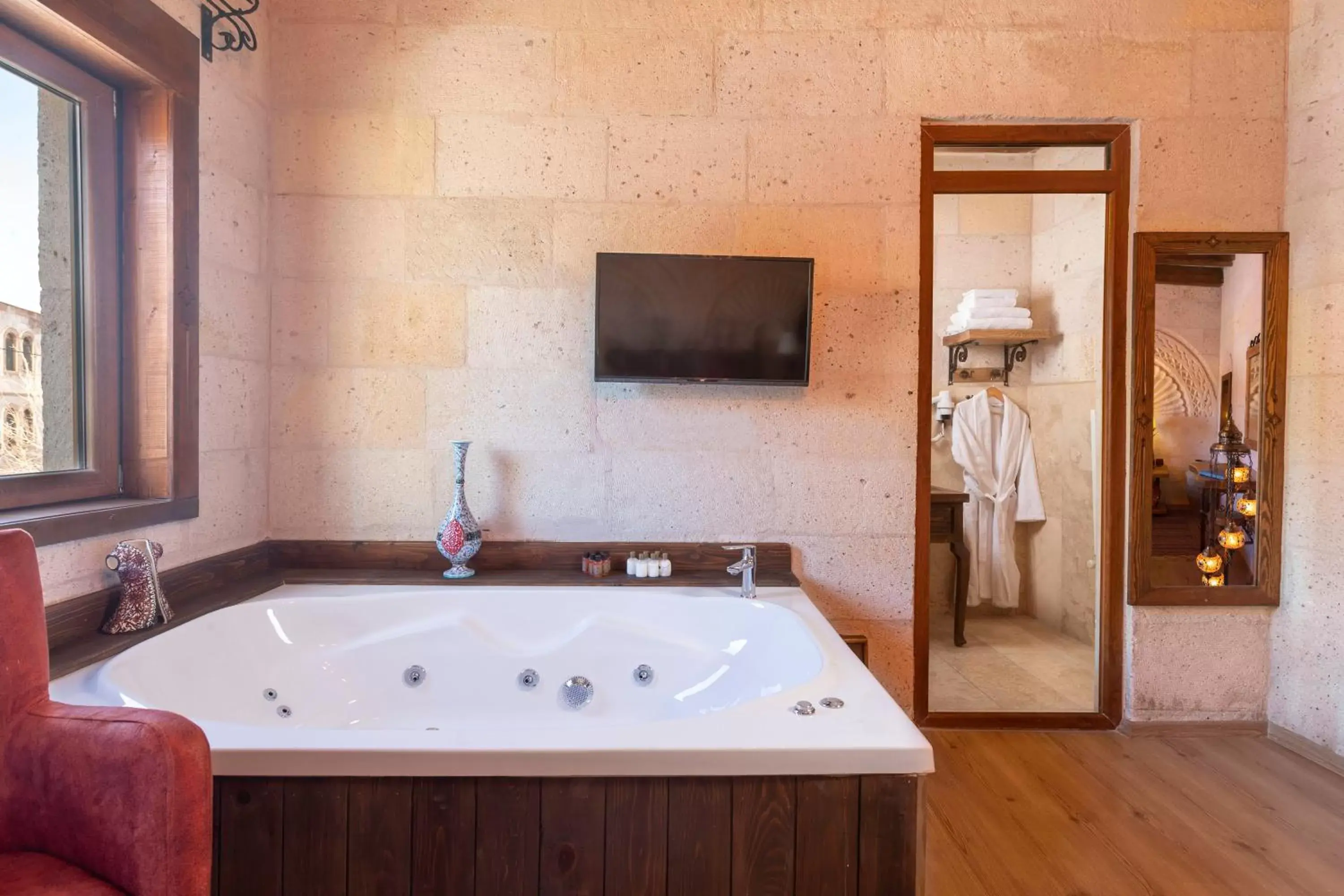 Spa and wellness centre/facilities, Bathroom in Maron Stone House