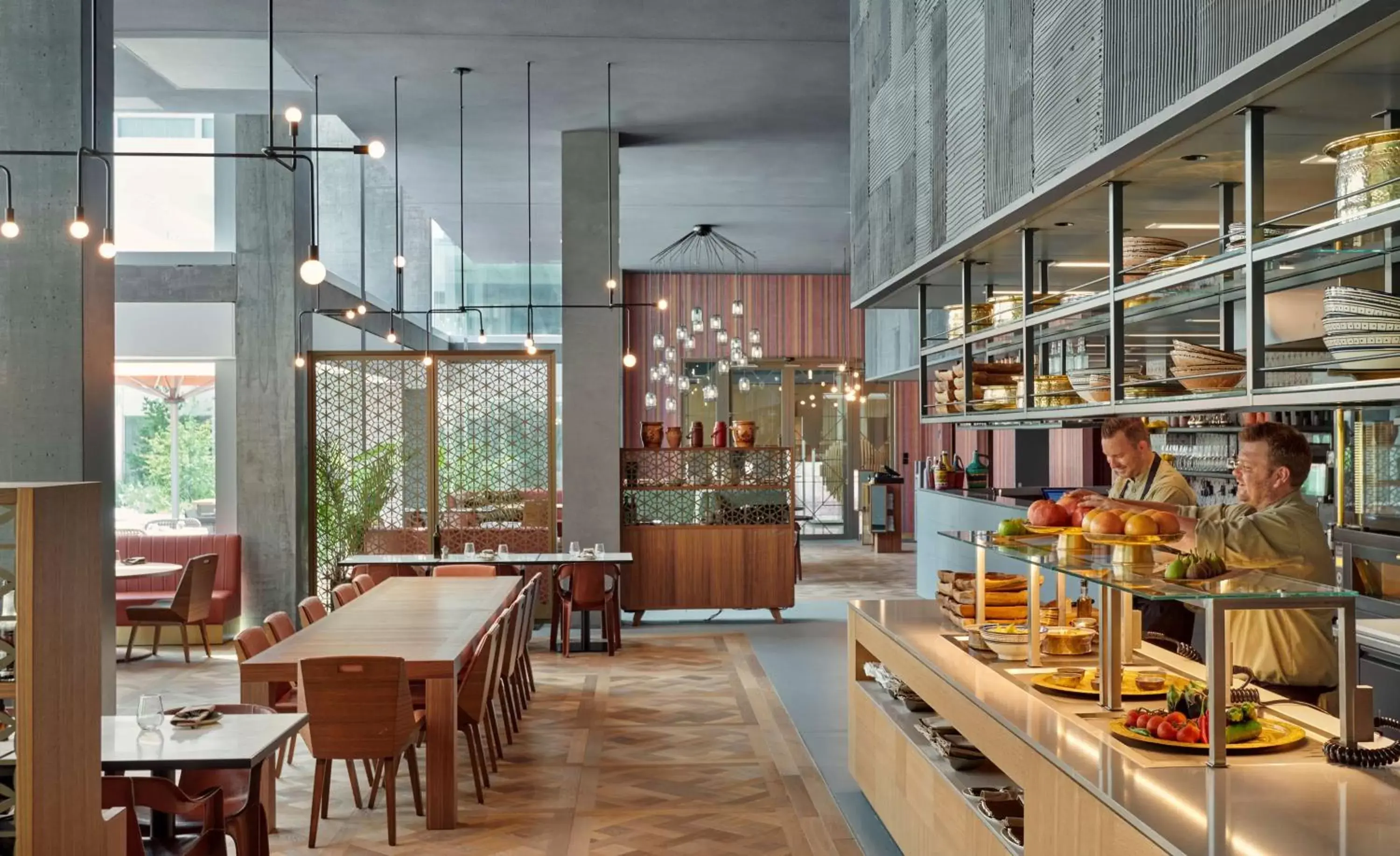 Restaurant/places to eat in Hyatt Regency Zurich Airport Circle Restaurant/places to eat in Hyatt Regency Zurich Airport Circle