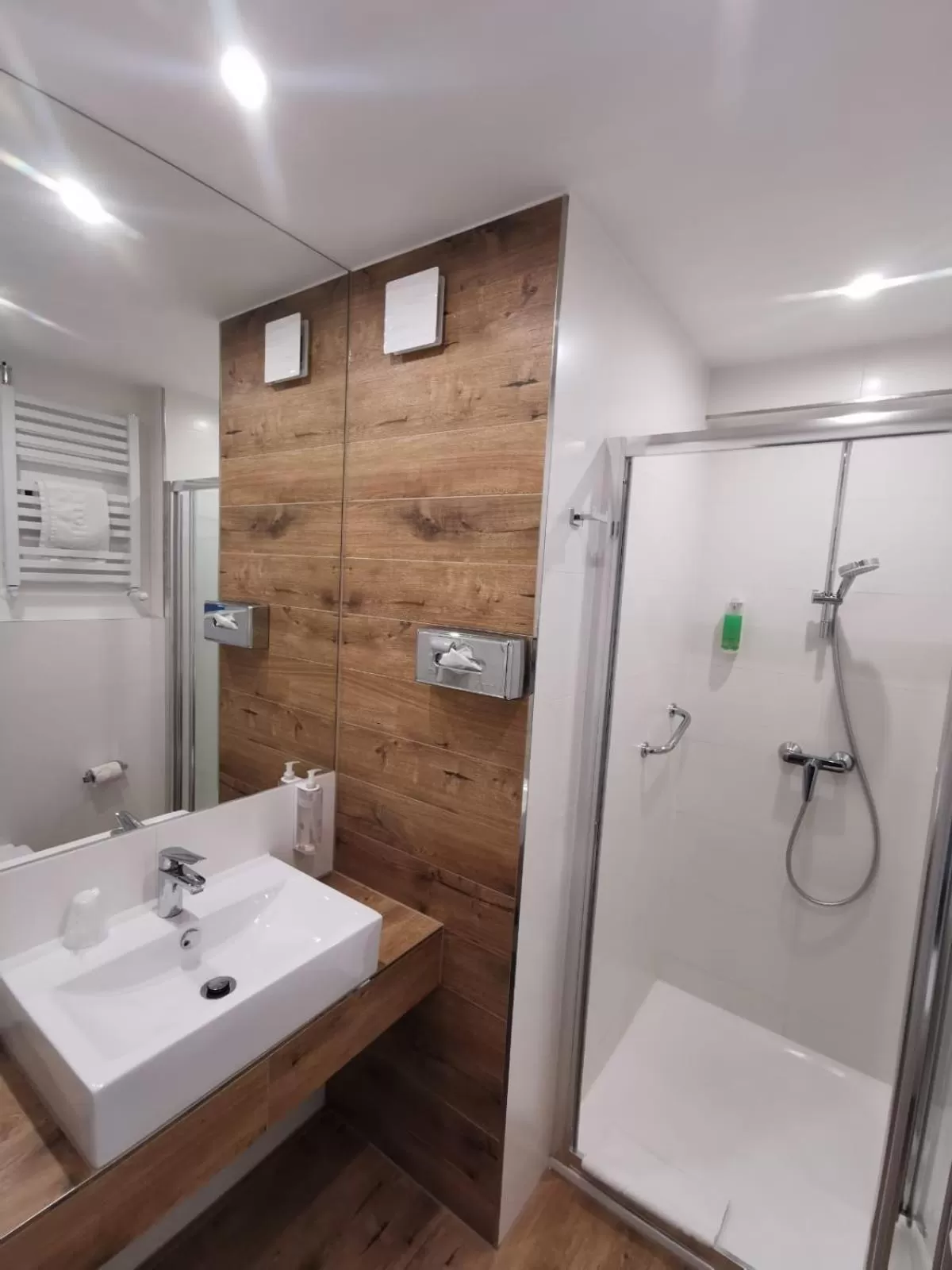 Bathroom in Gold Hotel