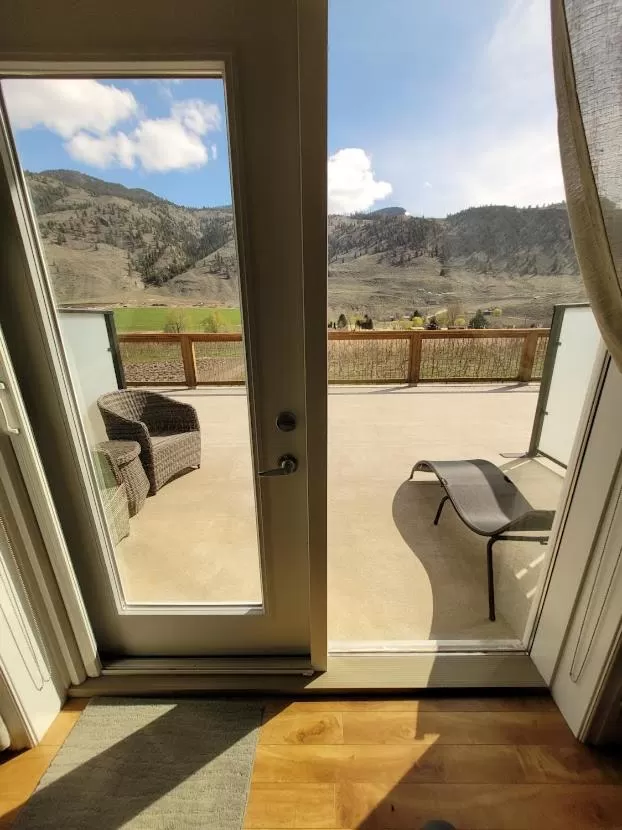 Mountain View in Tree To Me Inn