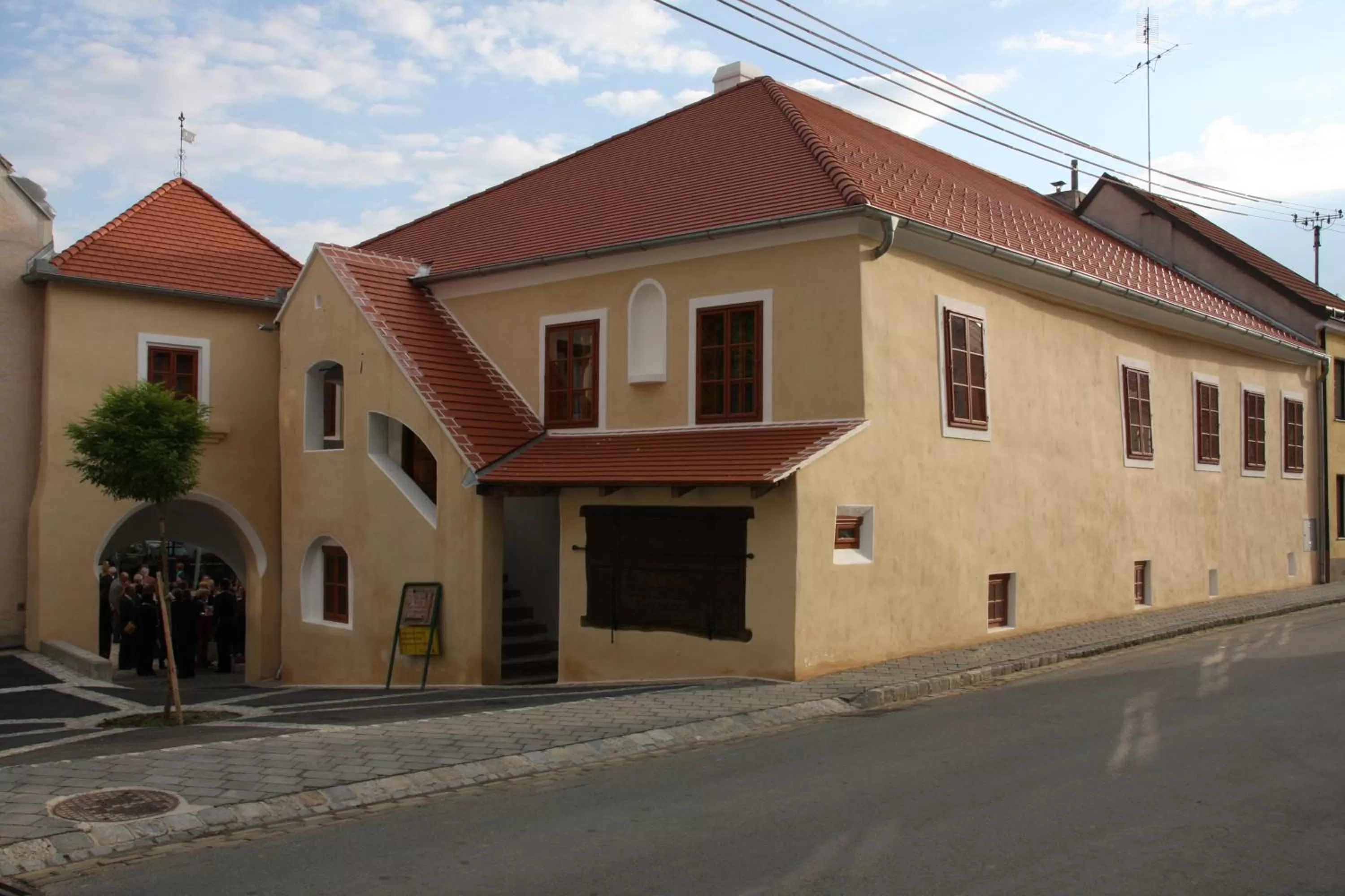 Facade/entrance in Hotel Eisenhuthaus