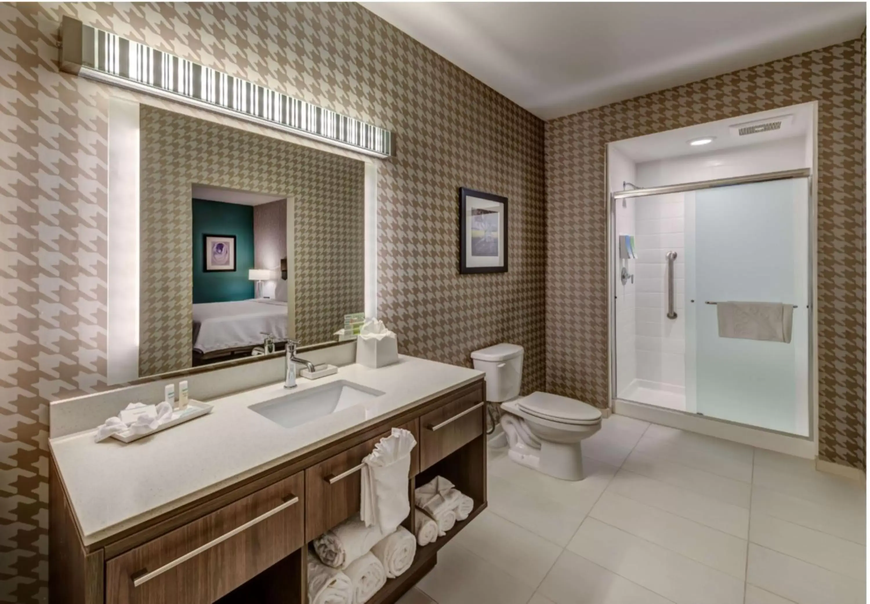 Bathroom in Home2 Suites By Hilton Reno
