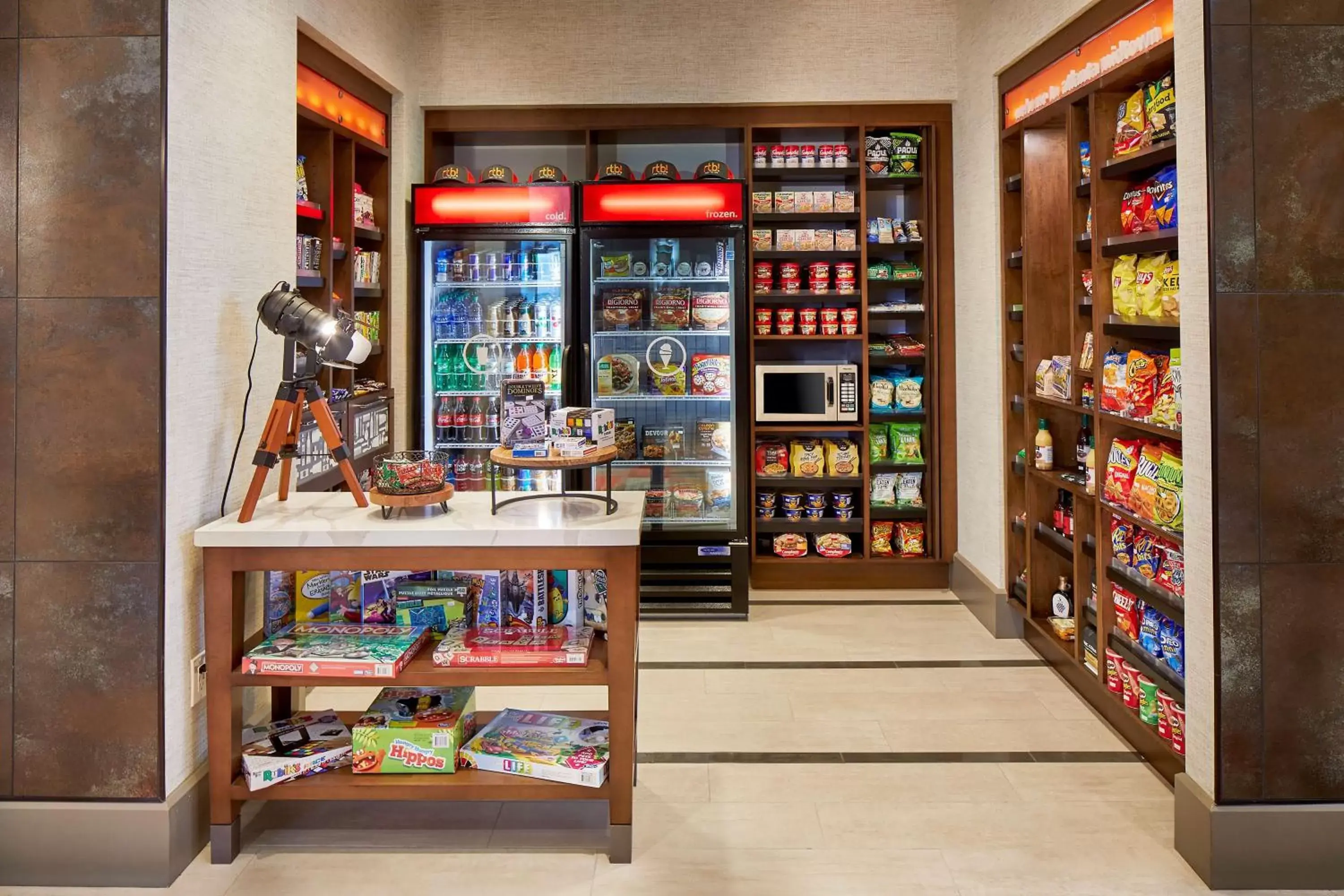 Restaurant/places to eat in Hampton Inn & Suites Atlanta-Midtown, Ga Restaurant/places to eat in Hampton Inn & Suites Atlanta-Midtown, Ga