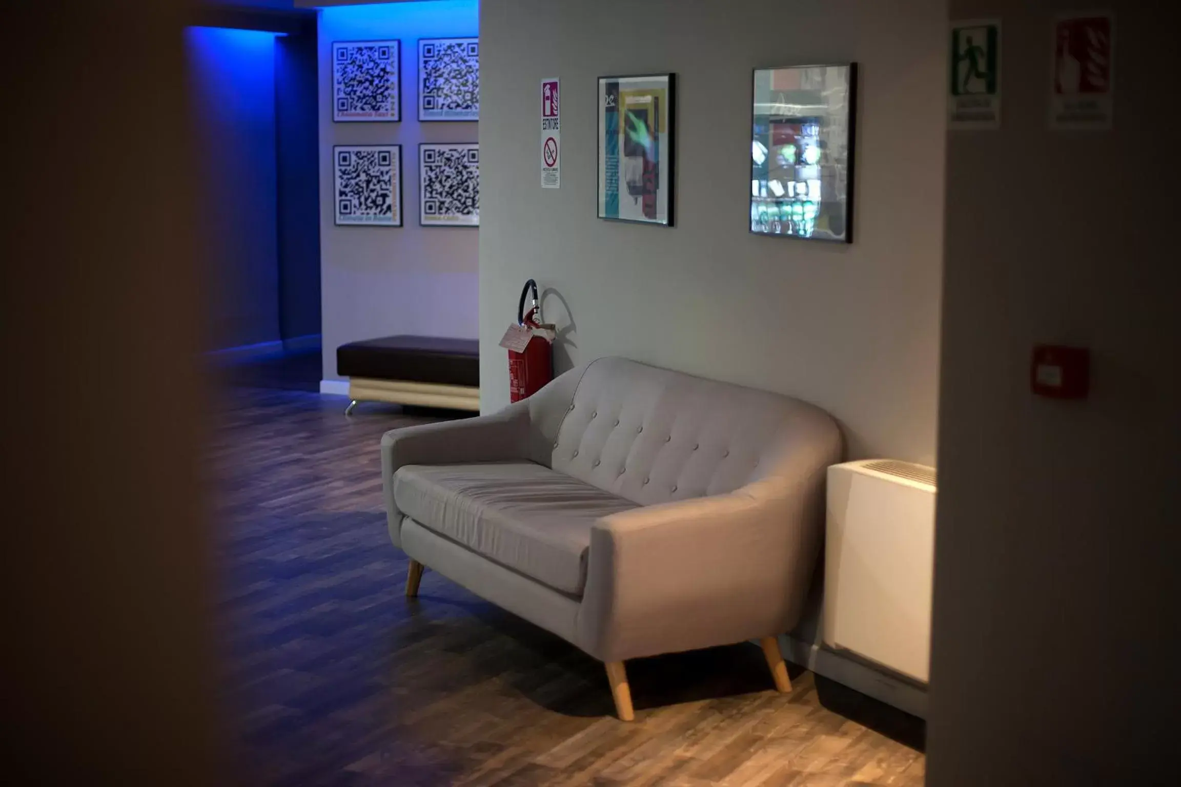 Swimming pool in Hostel Trastevere Swimming pool in Hostel Trastevere