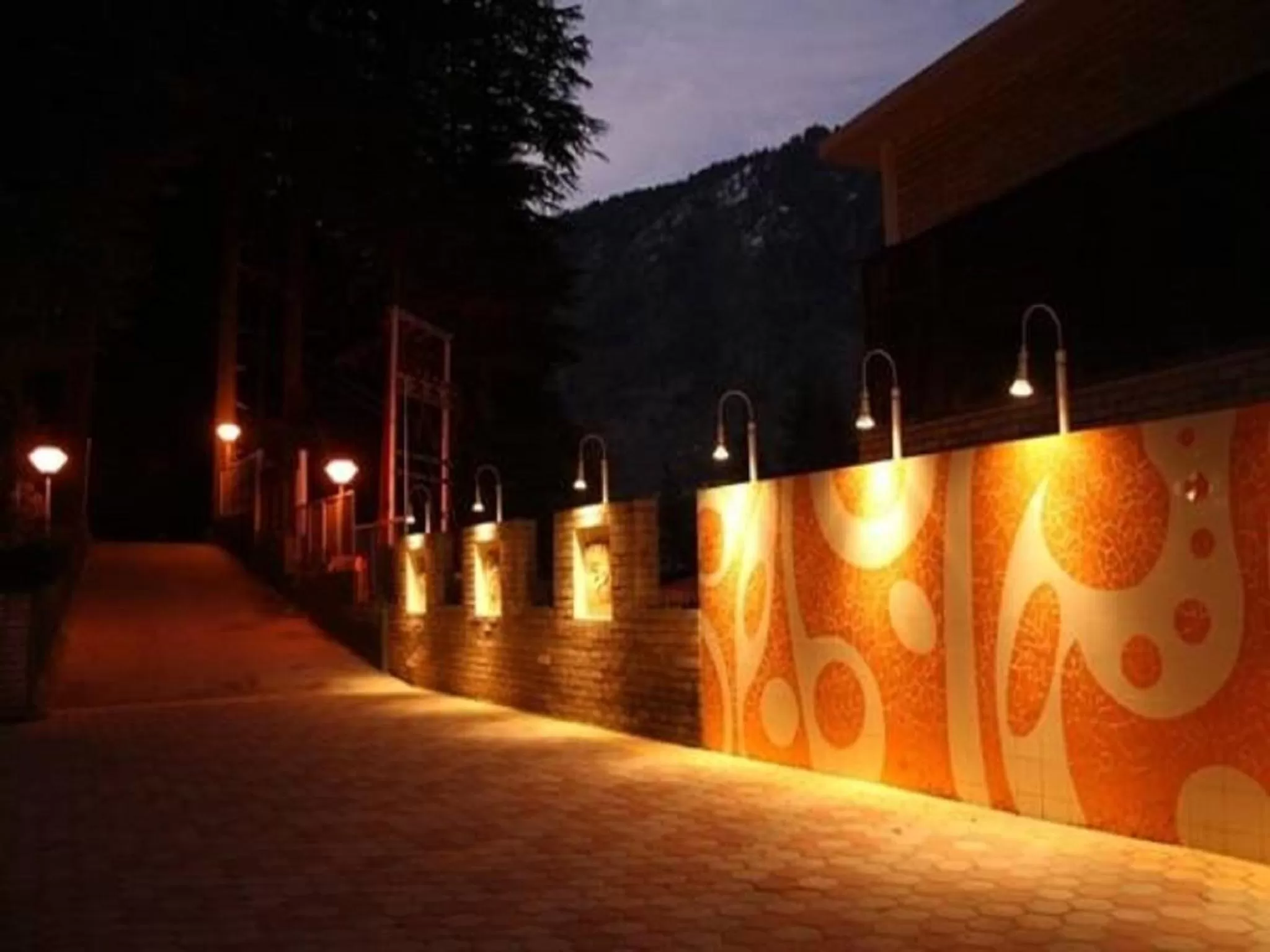 Facade/entrance in Shingar Regency