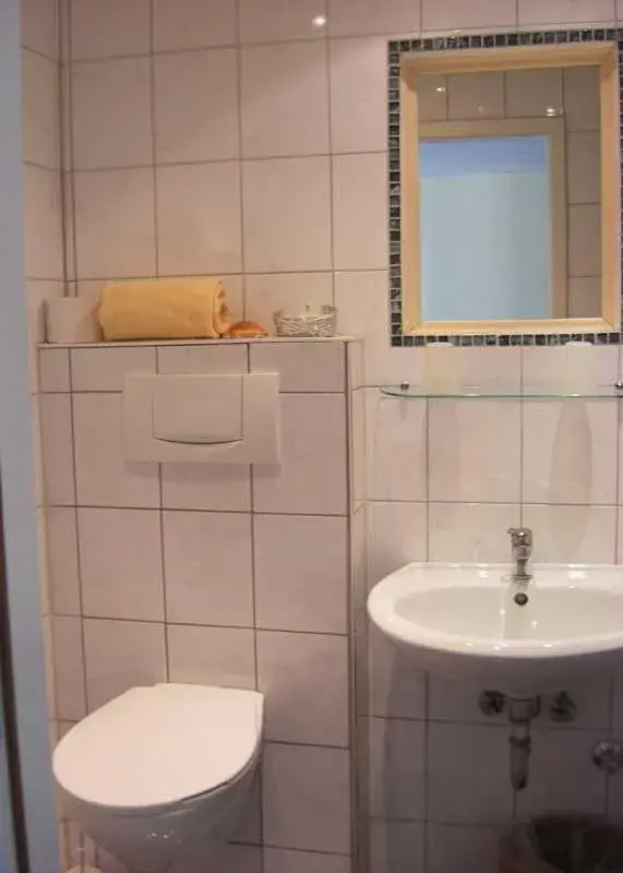Bathroom in Hotel Mariahilf München