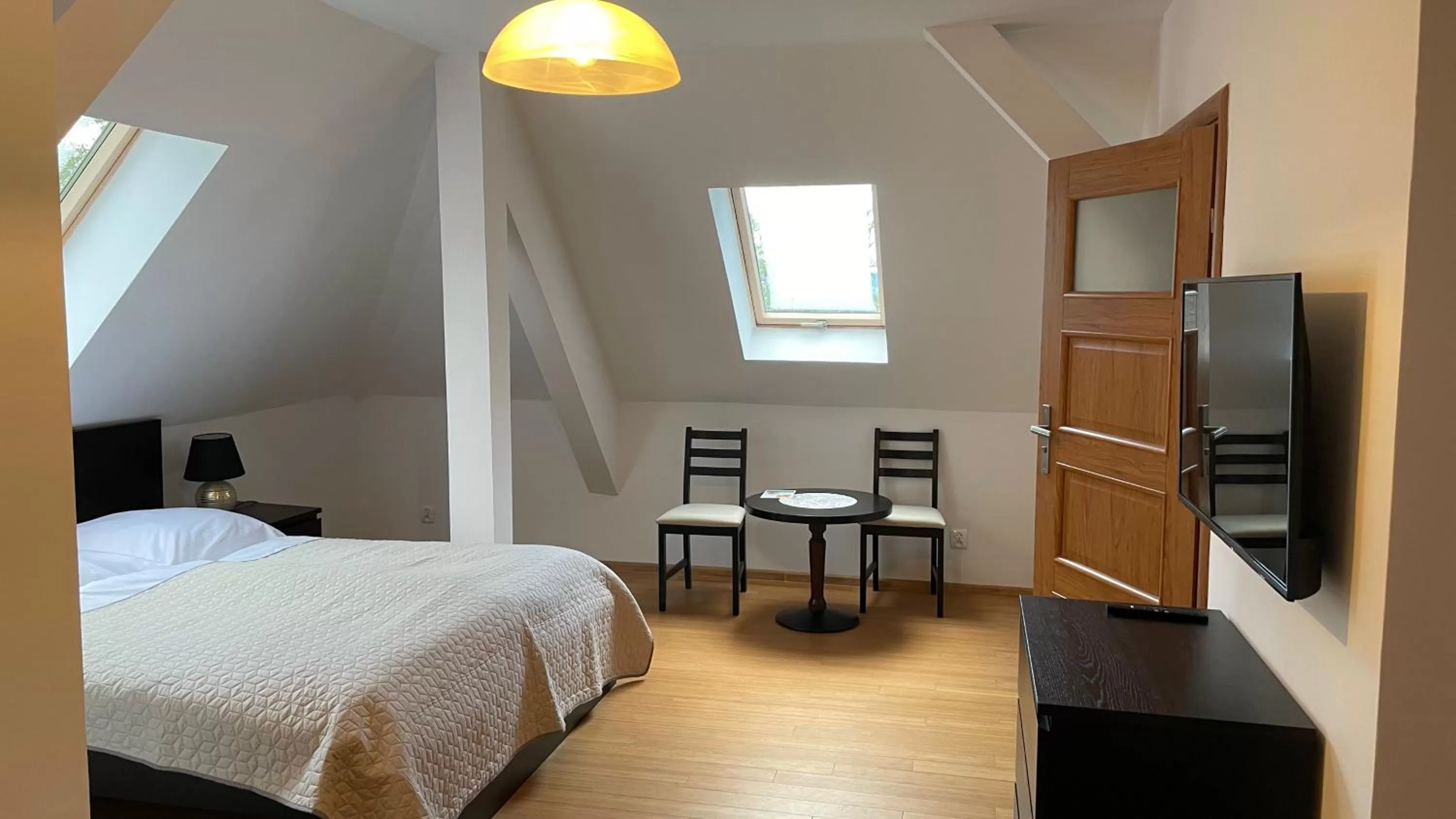 TV and multimedia, Bed in Villa ANSER