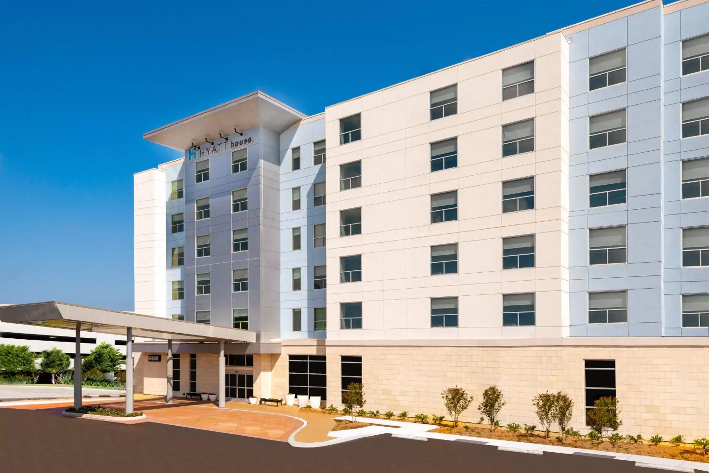 Property building in Hyatt House Tampa Airport/Westshore Property building in Hyatt House Tampa Airport/Westshore