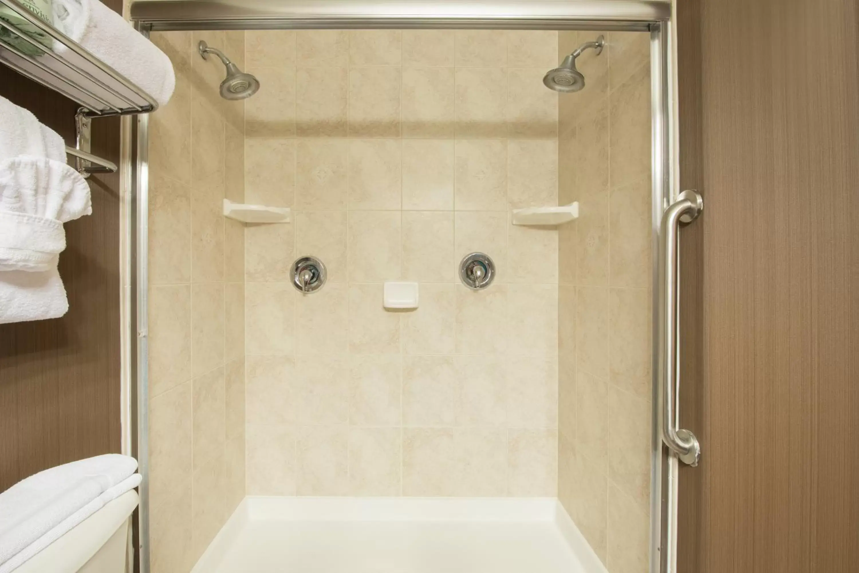 Bathroom in Holiday Inn Express & Suites Douglas, an IHG Hotel