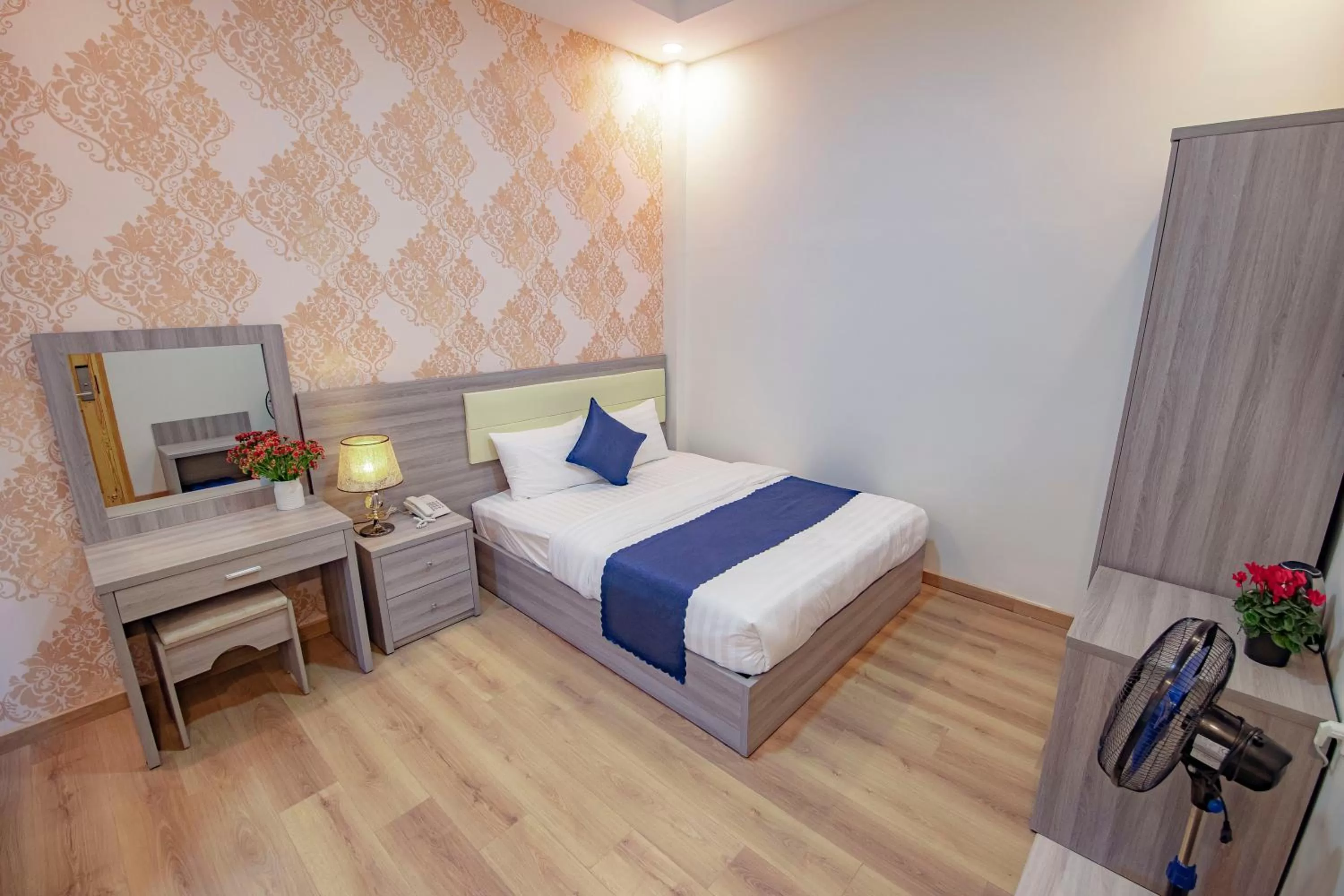 Photo of the whole room, Bed in Khanh Uyen 1 Hotel