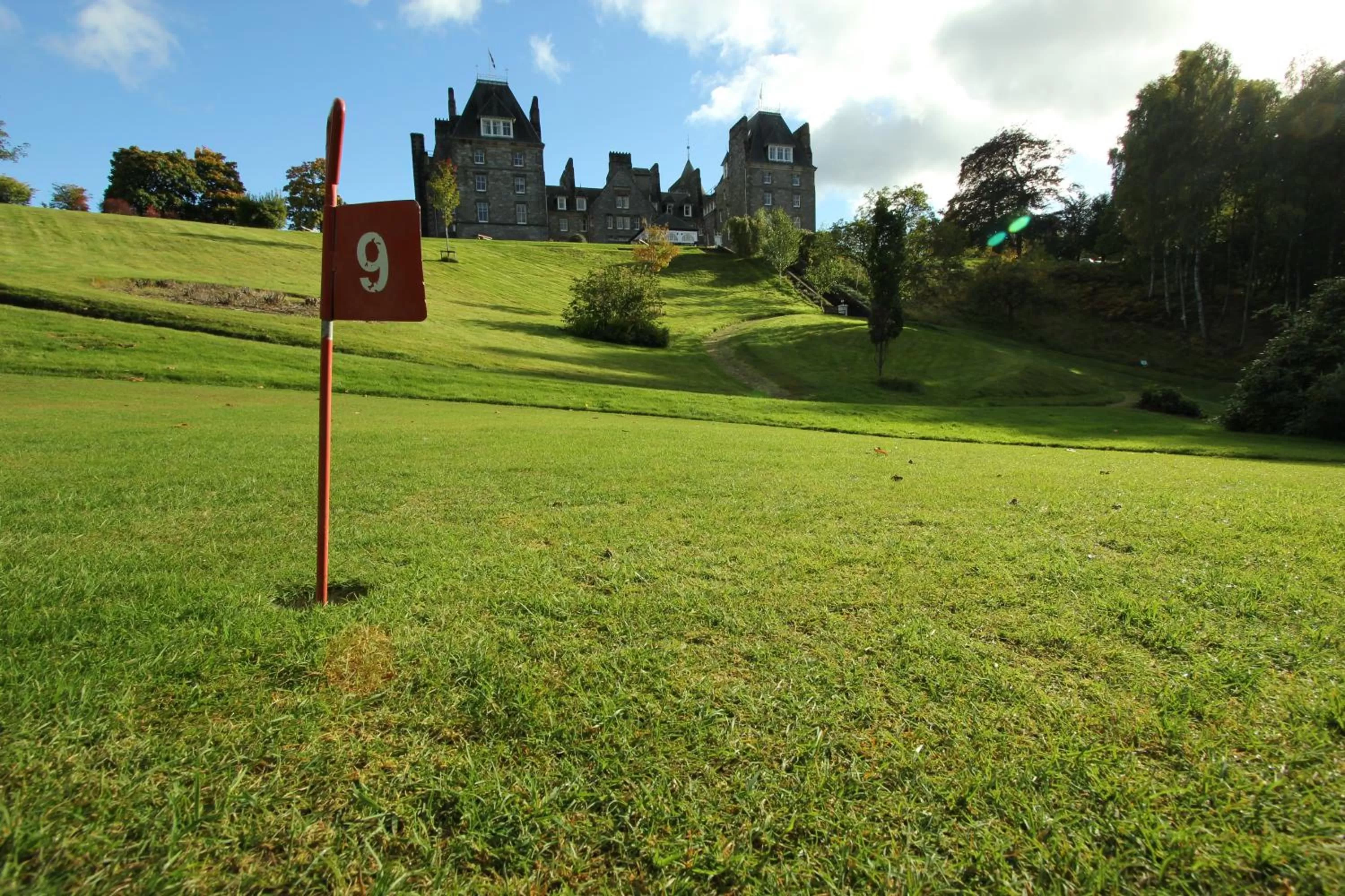 Facade/entrance in The Atholl Palace