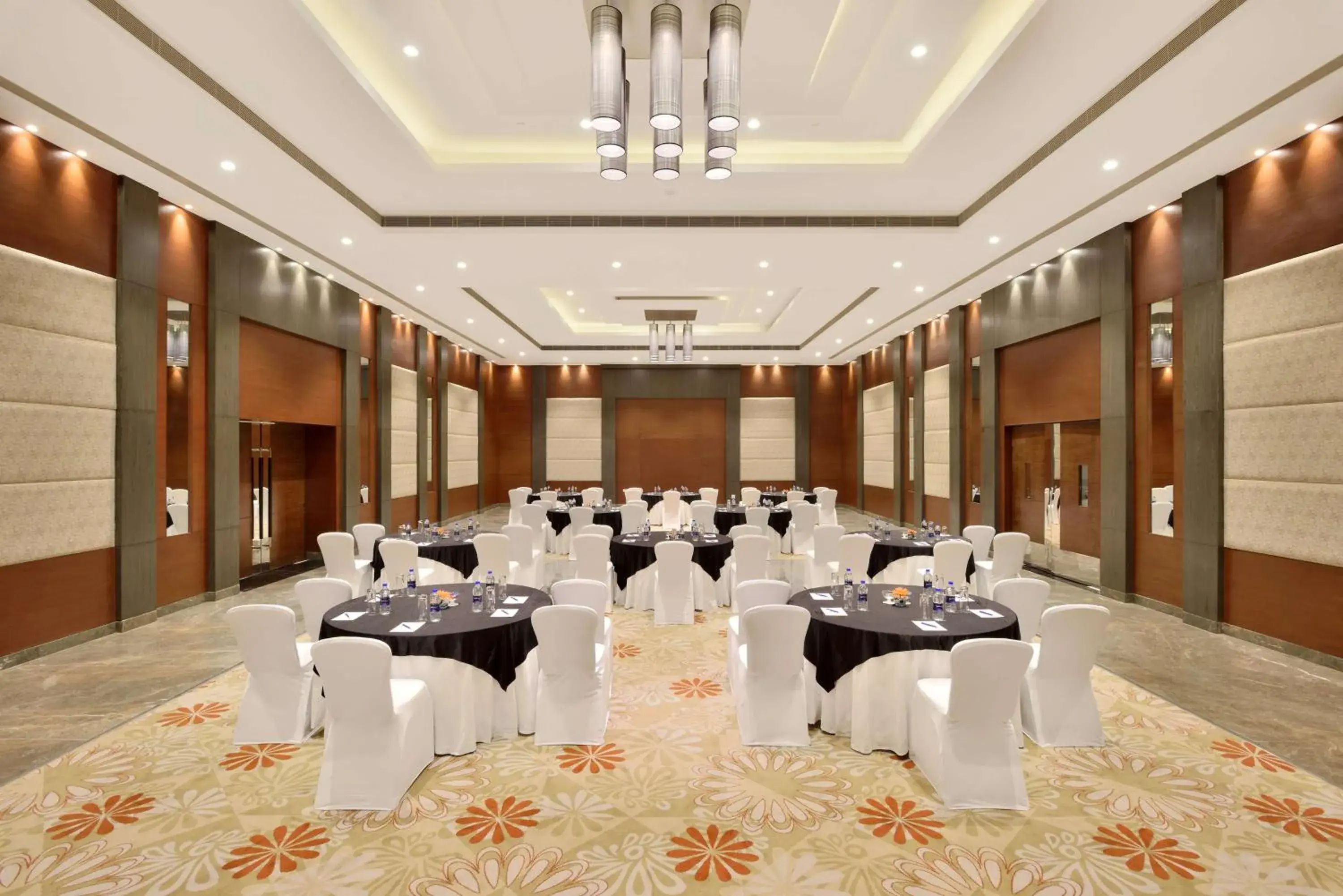 On site, Banquet Facilities in Radisson Blu Pune Hinjawadi