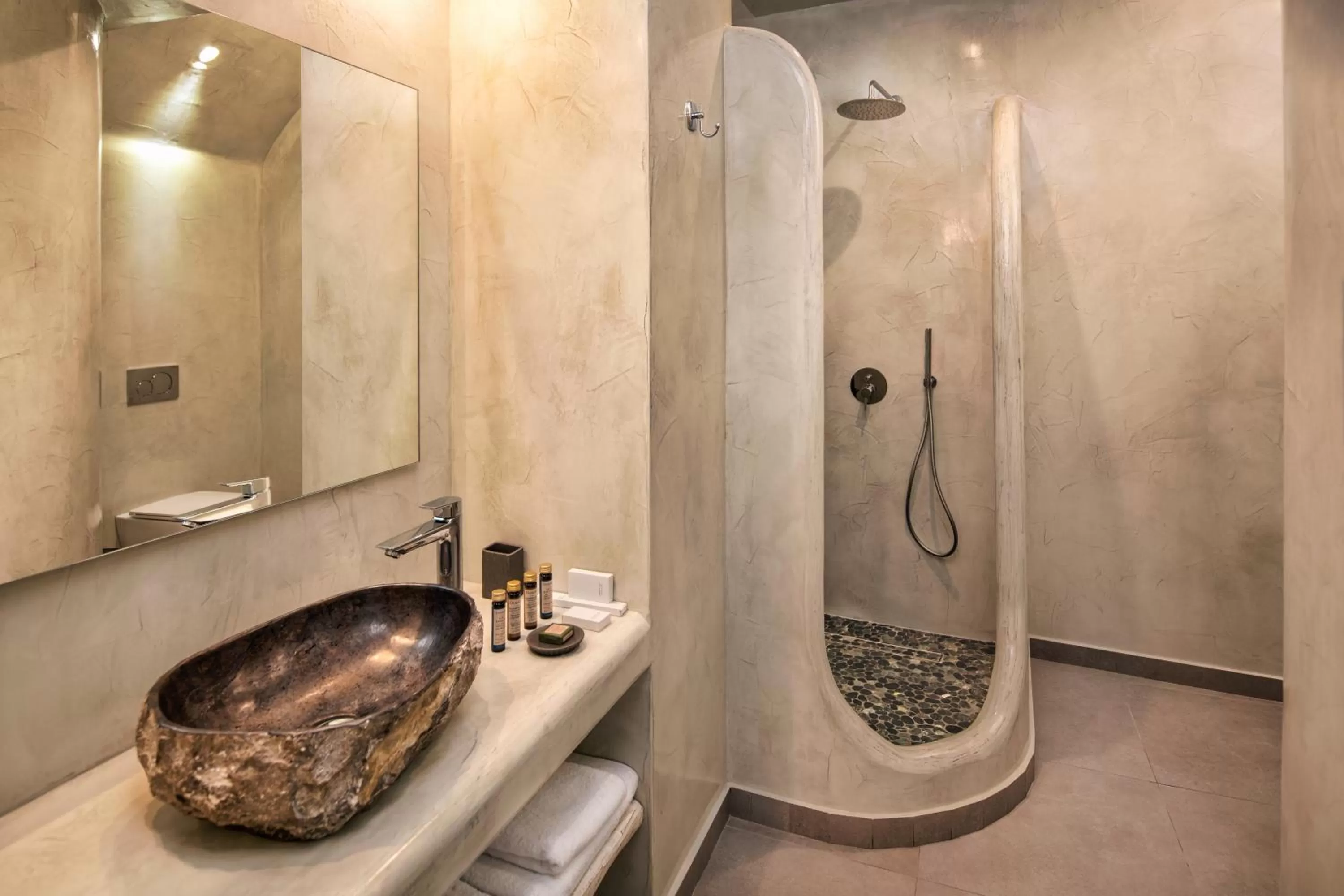 Shower in Abasa Suites