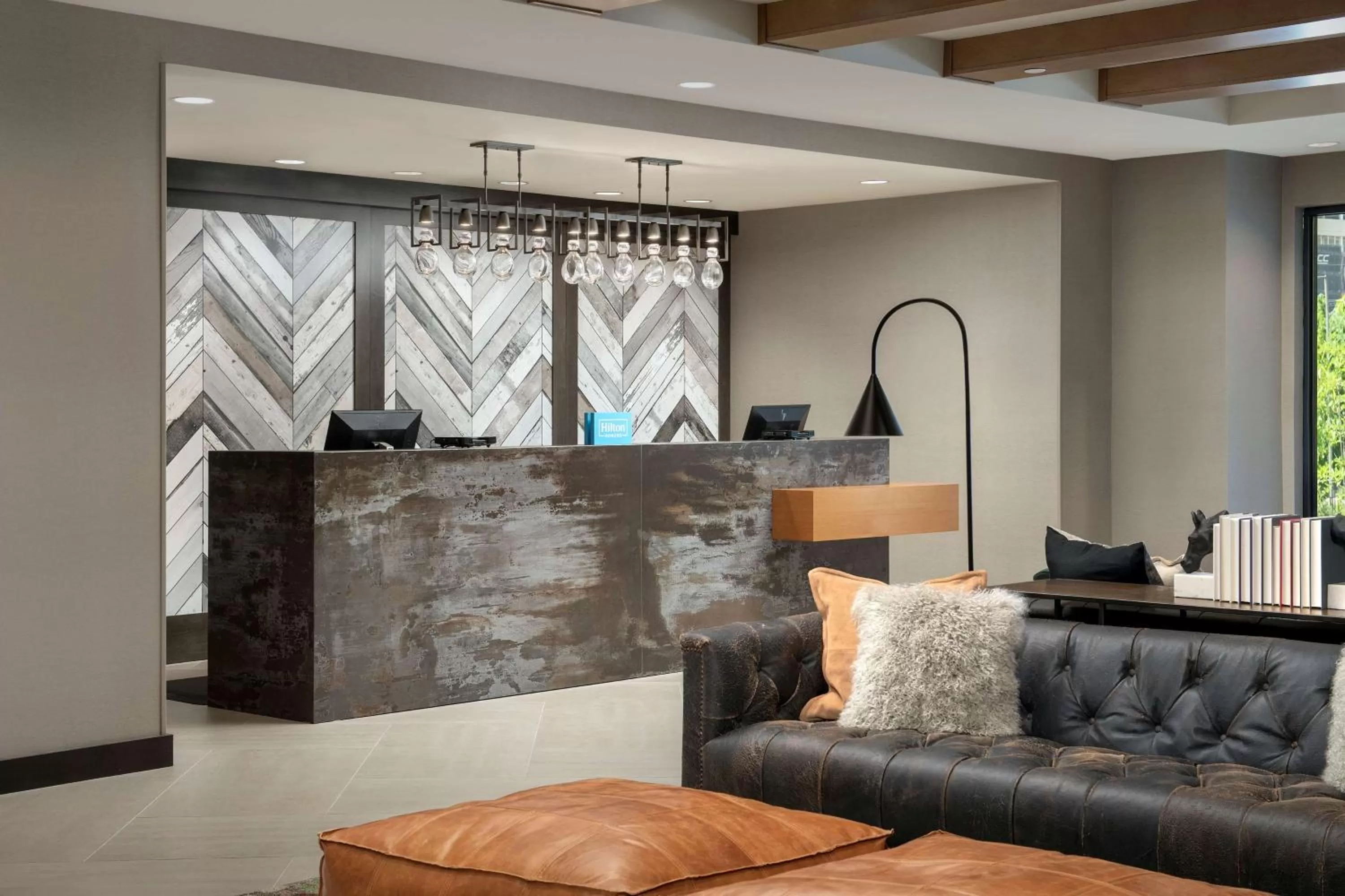 Lobby or reception in Homewood Suites By Hilton Louisville Airport