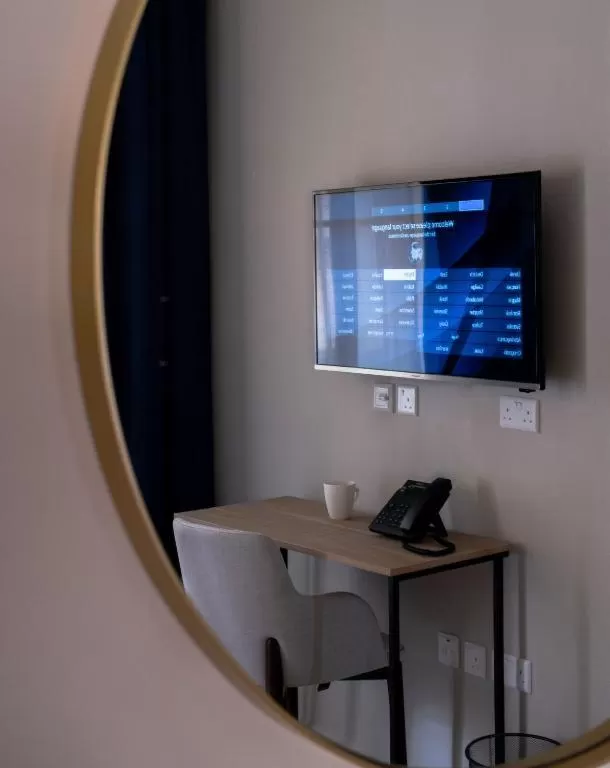 TV and multimedia in Mulberry Suites