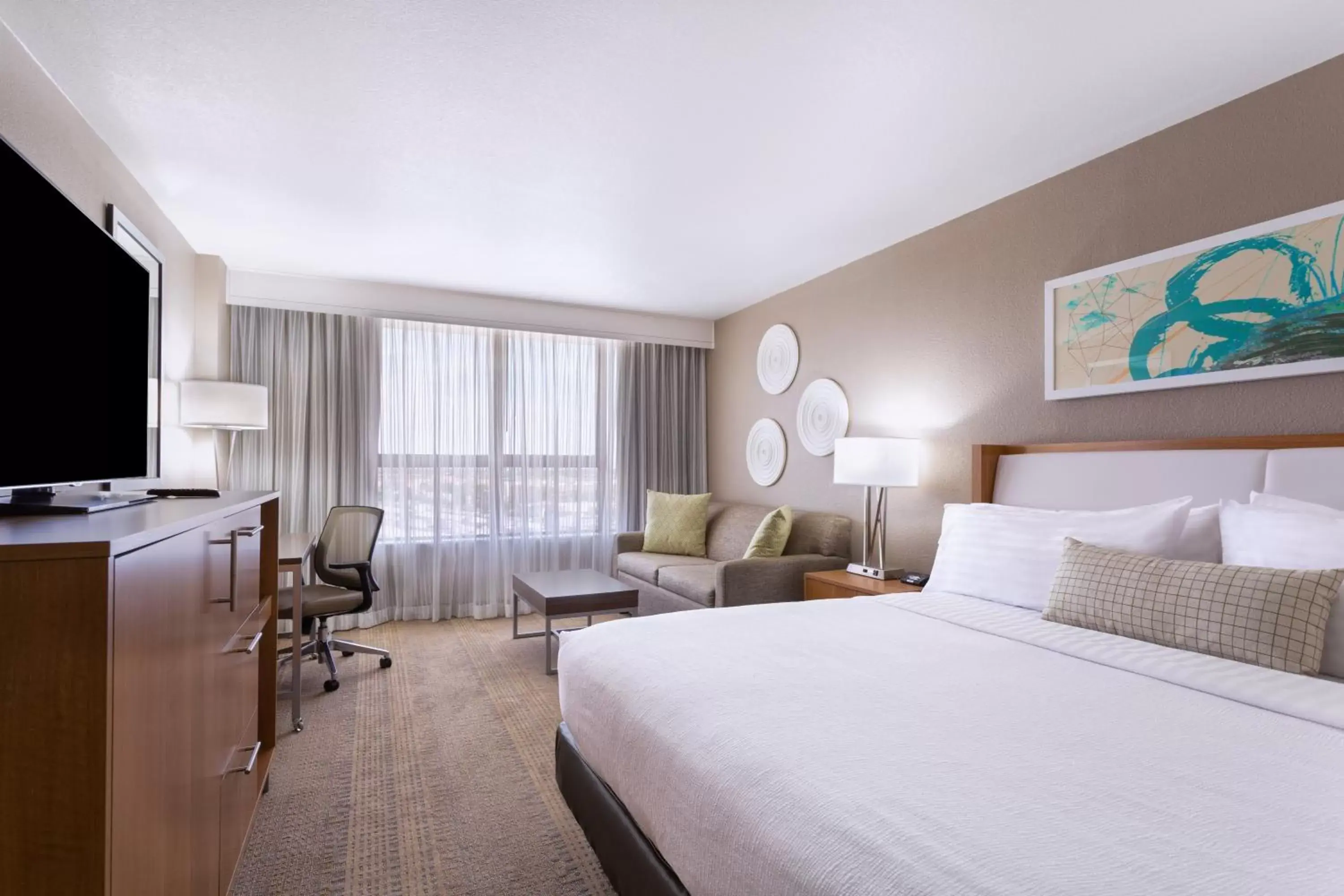 Photo of the whole room, Bed in Holiday Inn Miami West - Airport Area, an IHG Hotel