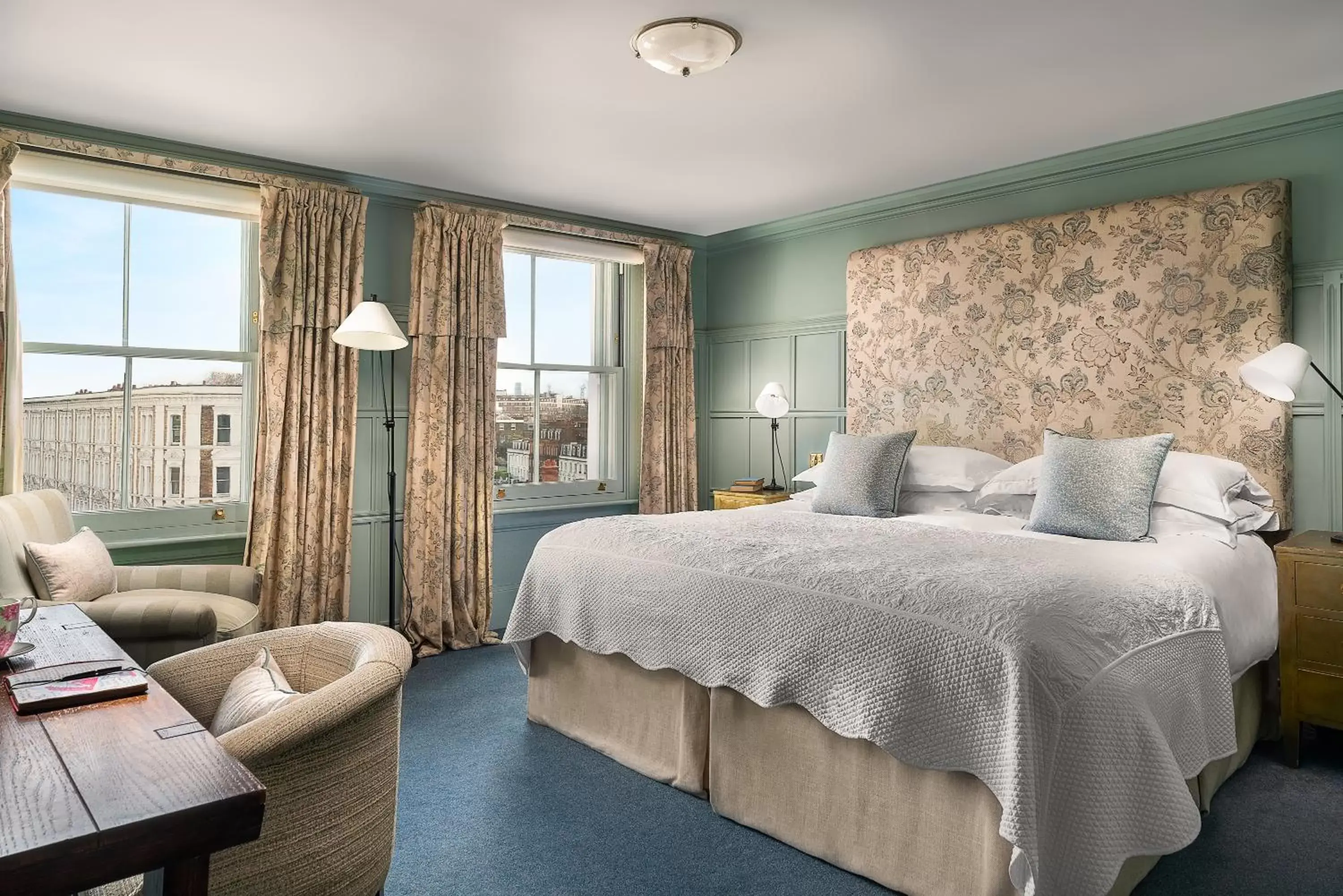 Bedroom, Bed in The Pelham London - Starhotels Collezione