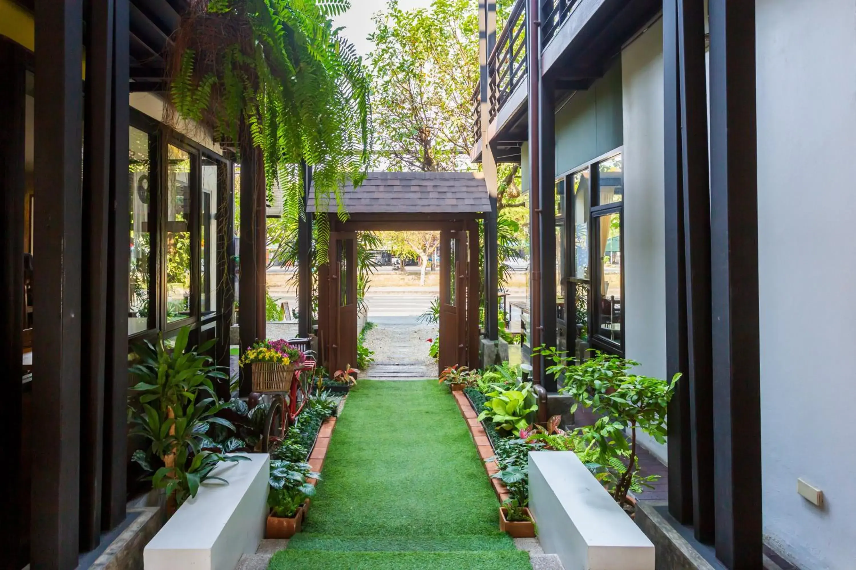 Facade/entrance in Le Canal Boutique House