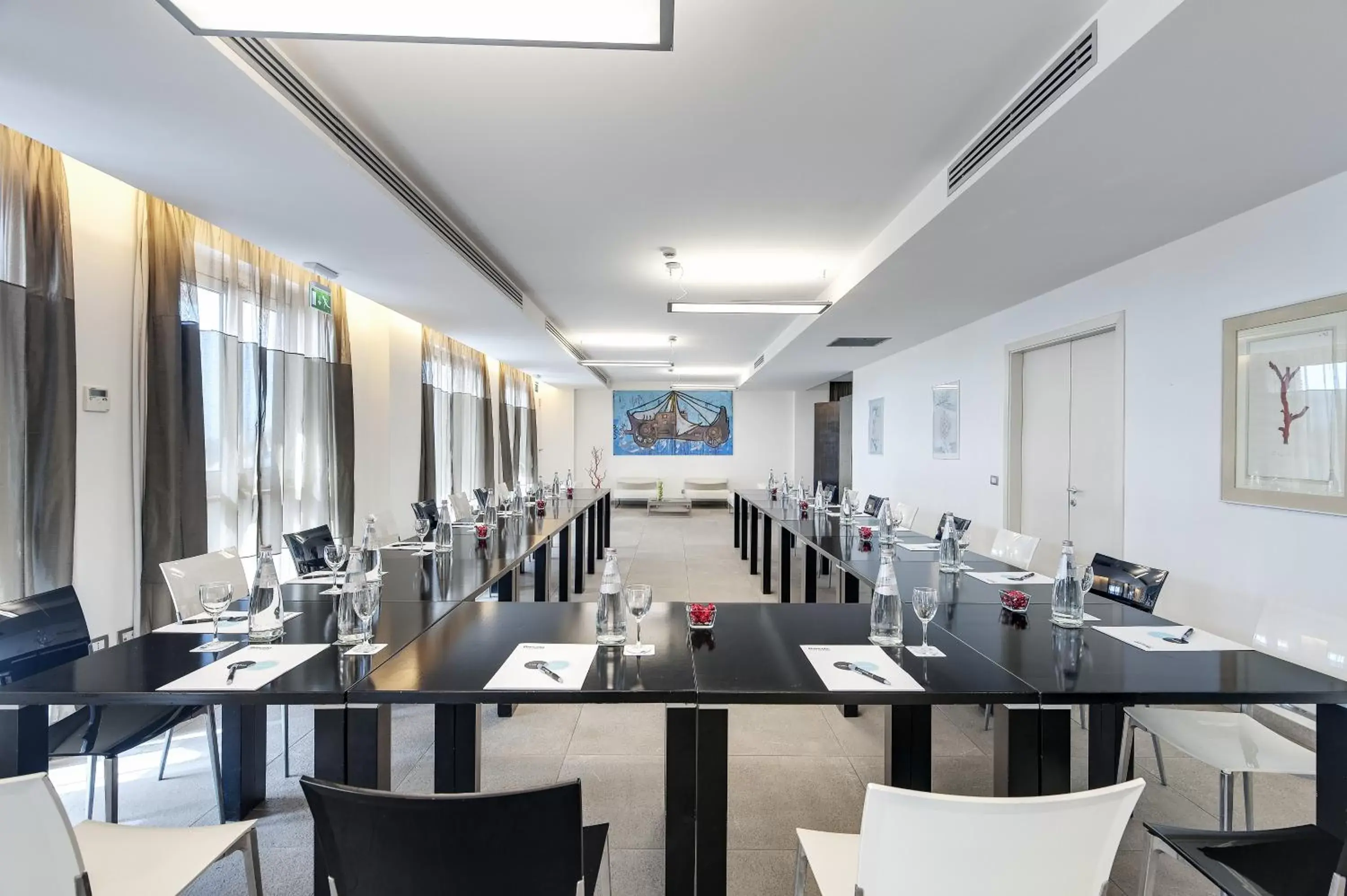Business facilities, Restaurant/Places to Eat in Smy Aran Blu Roma Mare