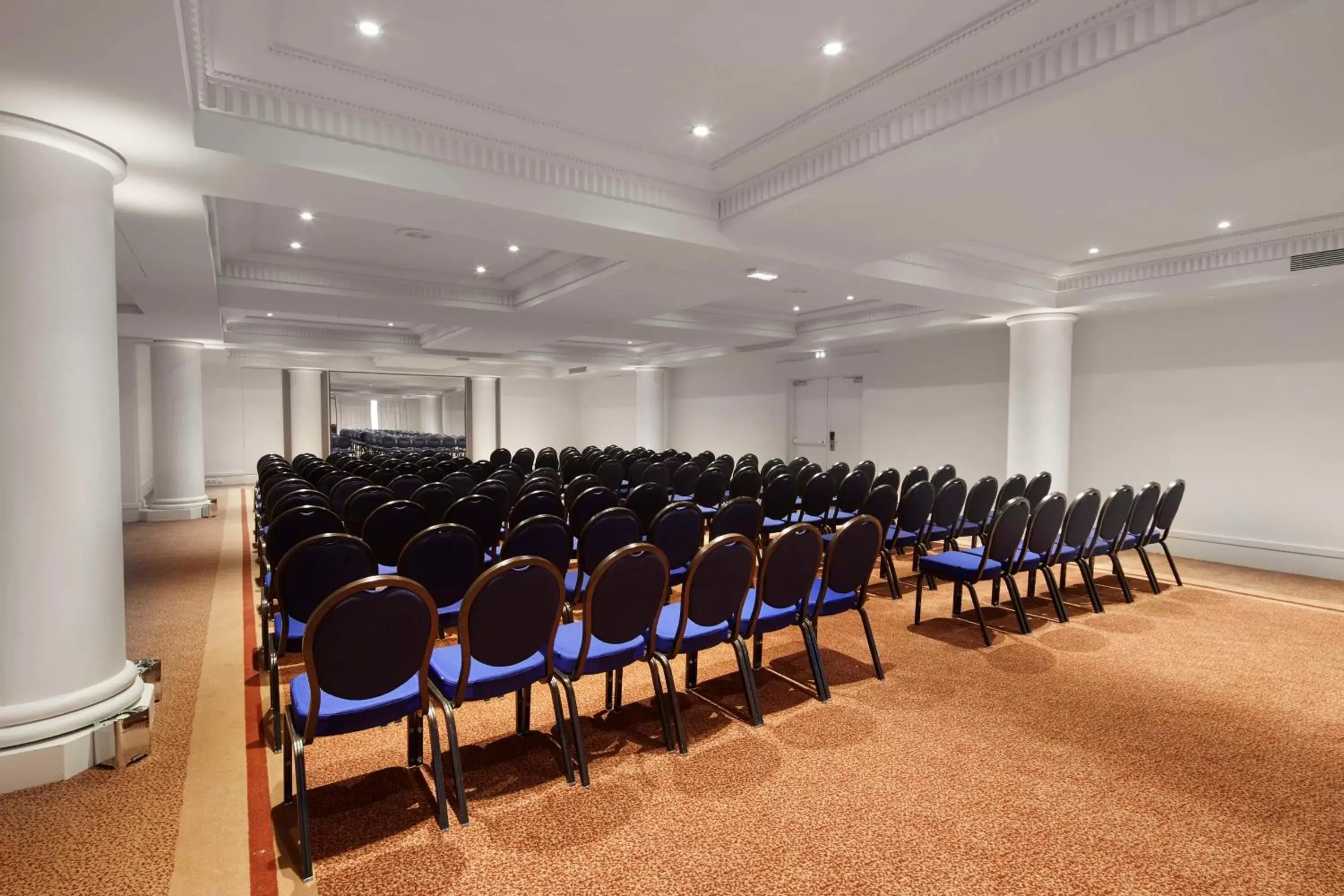 Meeting/conference room in Hôtel Martinez, in The Unbound Collection by Hyatt