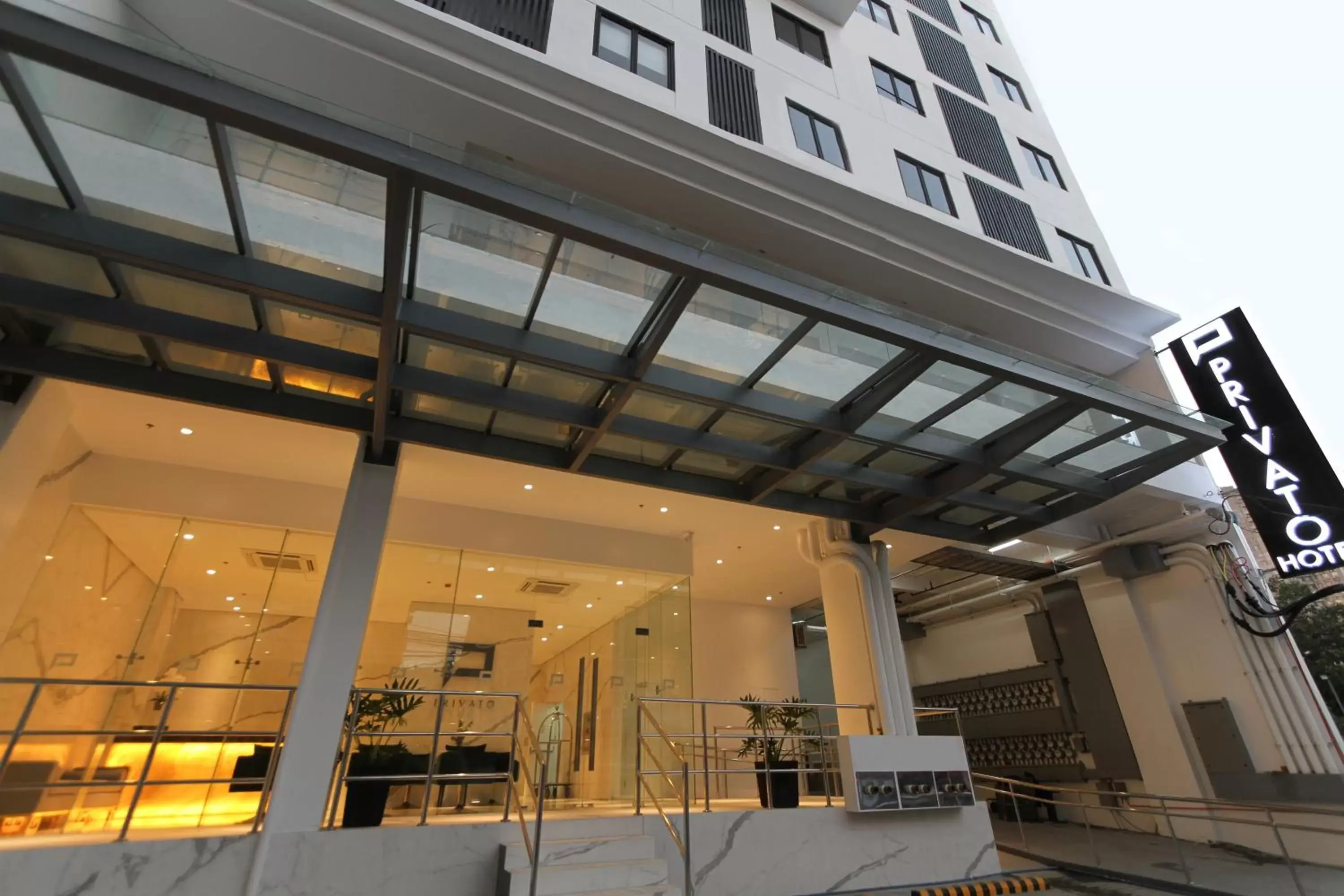 Property building in Privato Makati - Multiple Use Hotel