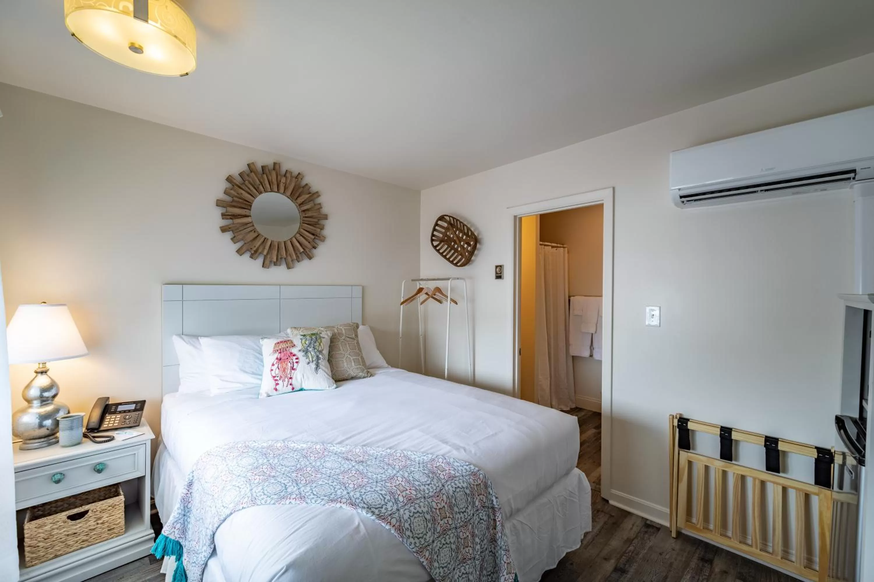 Bed in Ocean Glass Inn