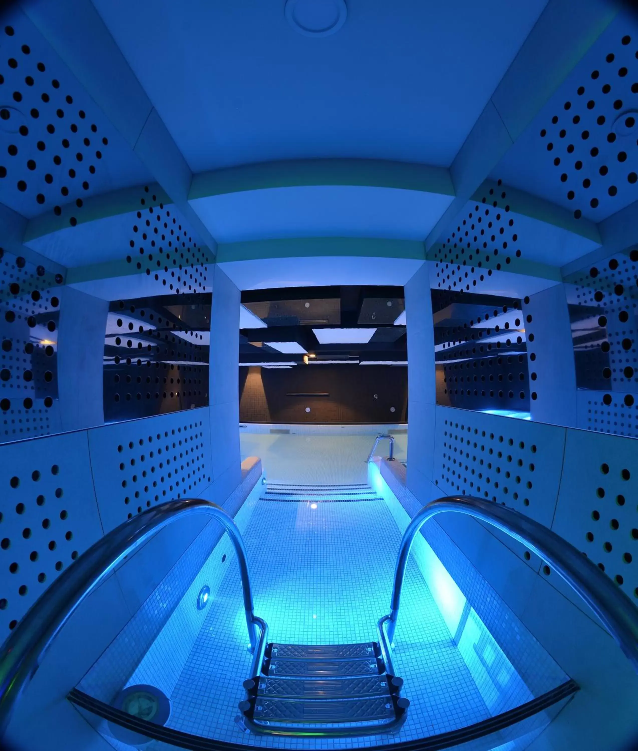 Spa and wellness centre/facilities, Swimming Pool in Hotel Timisoara