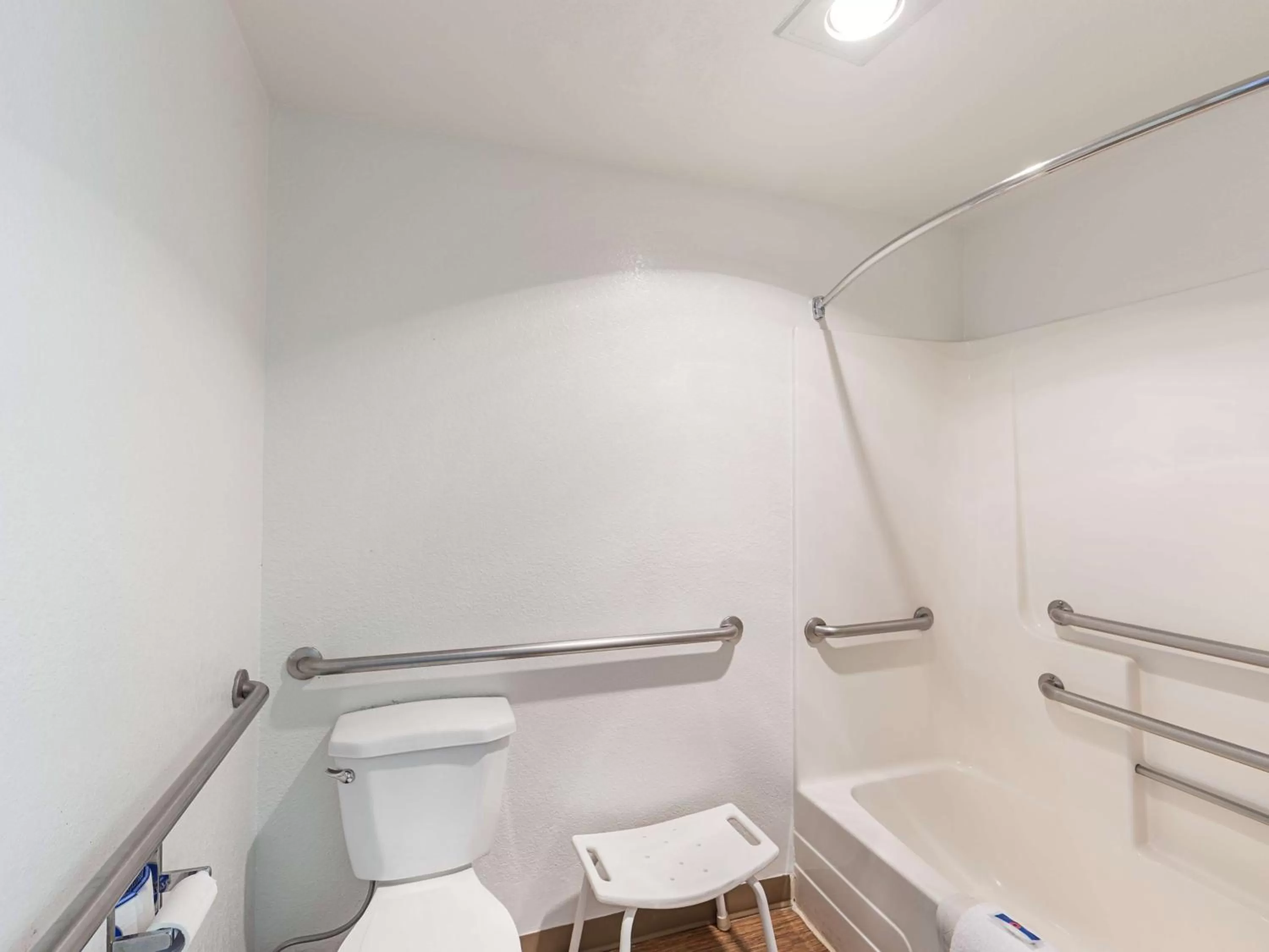 Bathroom in Motel 6 Gold Beach