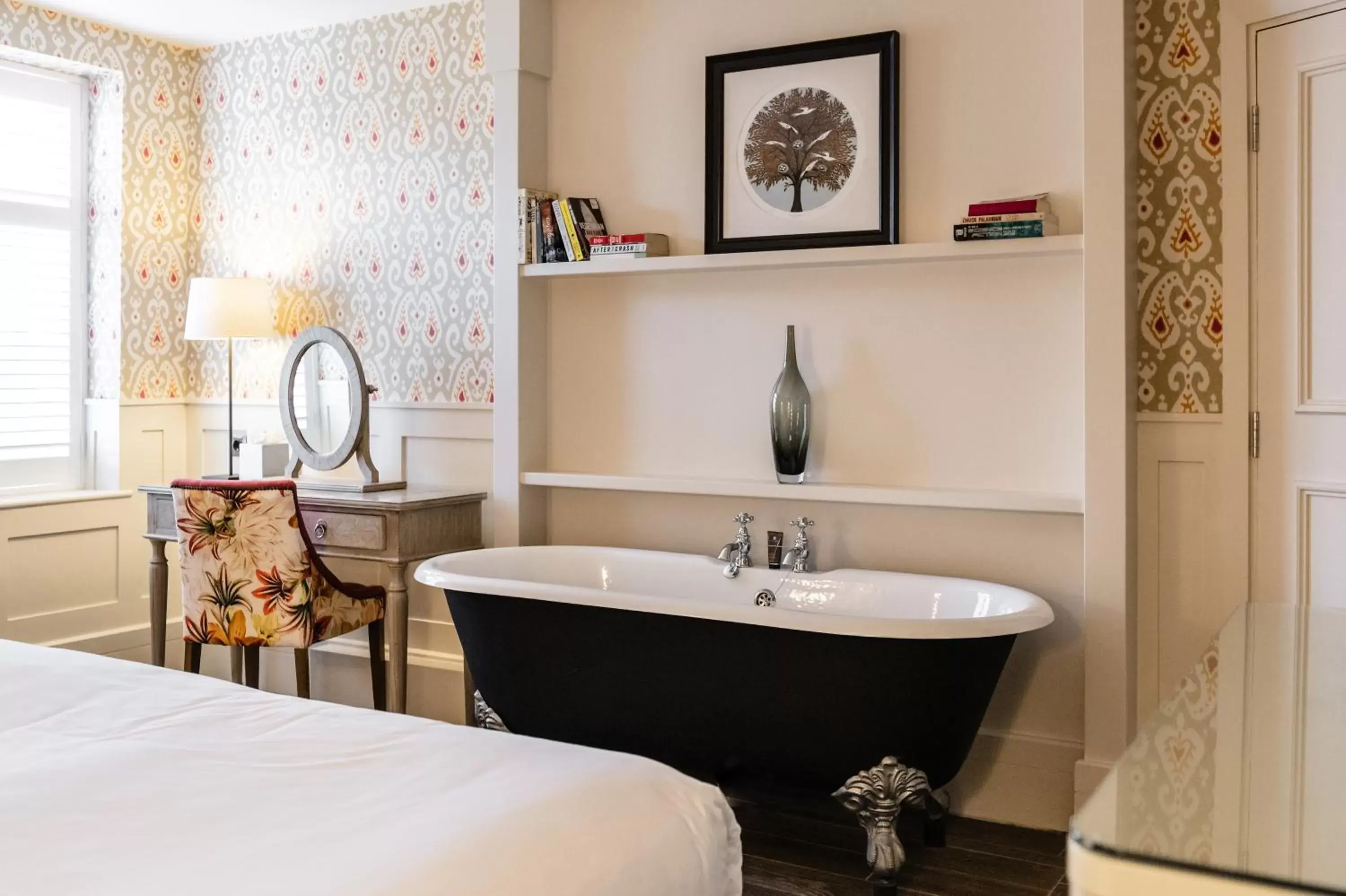 Bedroom, Bathroom in Didsbury House Hotel