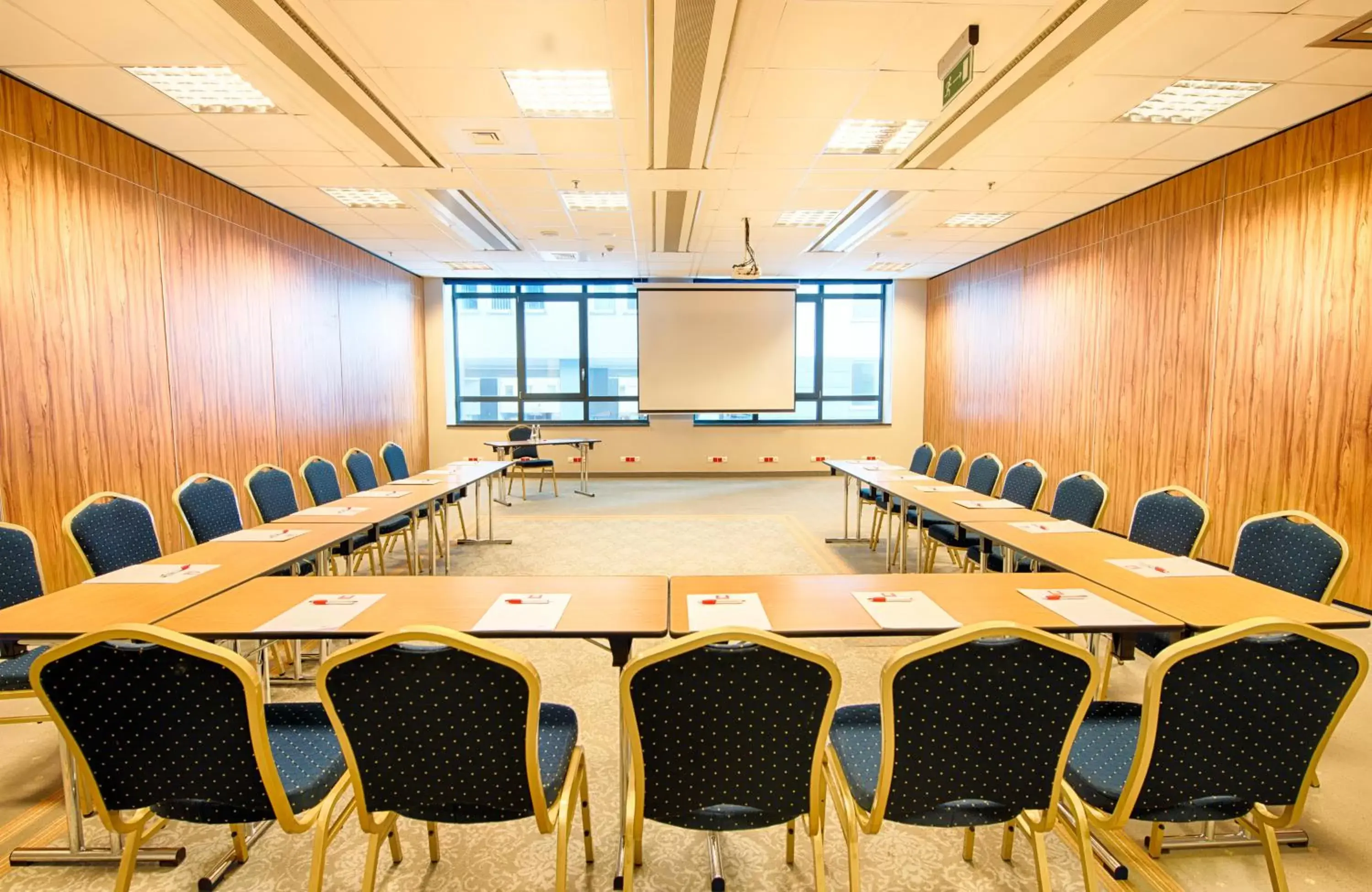 Meeting/conference room in Leonardo Royal Hotel Warsaw