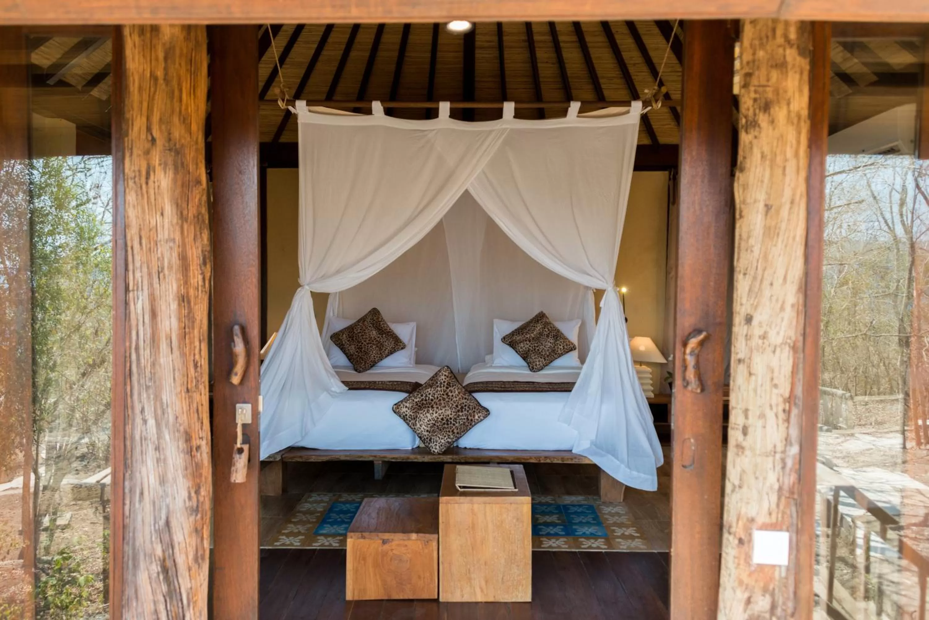 Photo of the whole room in NusaBay Menjangan