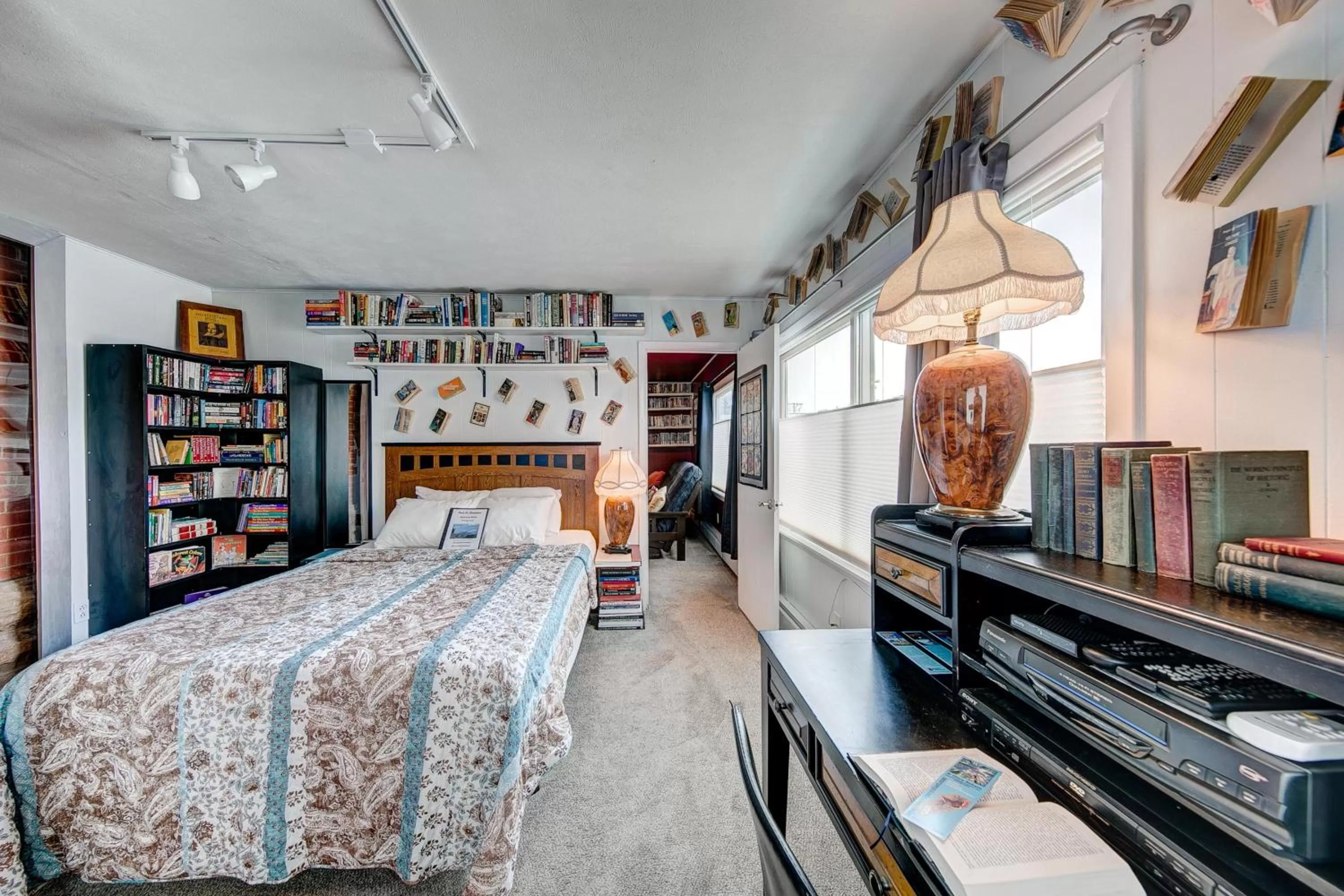 Bed in The Oasis on Eisenhower