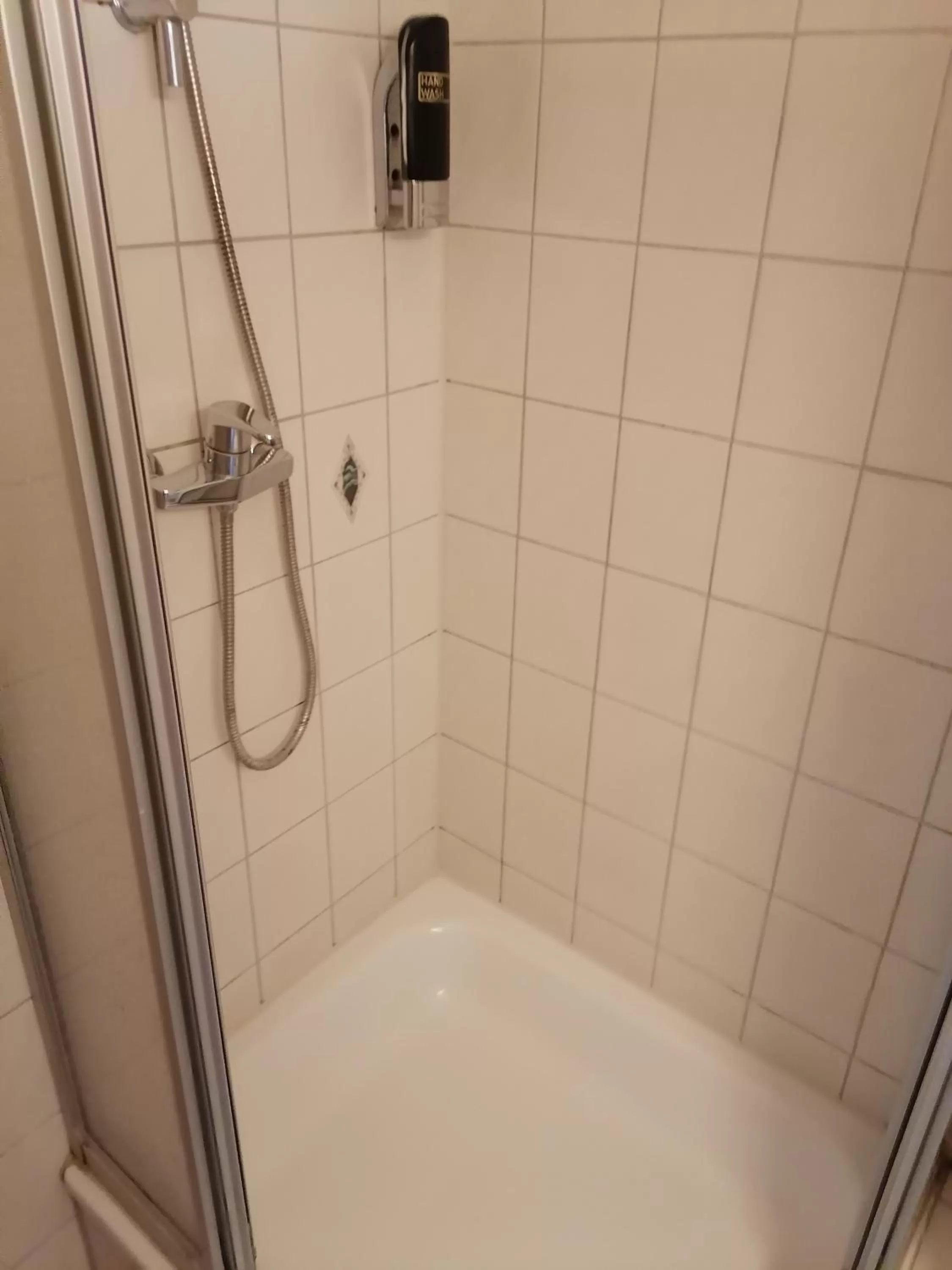 Shower in Pension Kuehnauer Hof