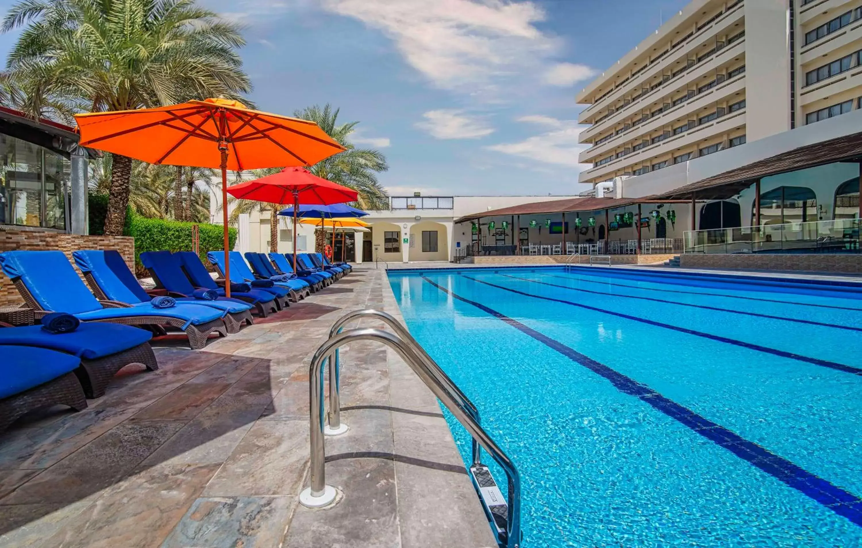 Pool view, Swimming Pool in Radisson Blu Hotel & Resort, Al Ain