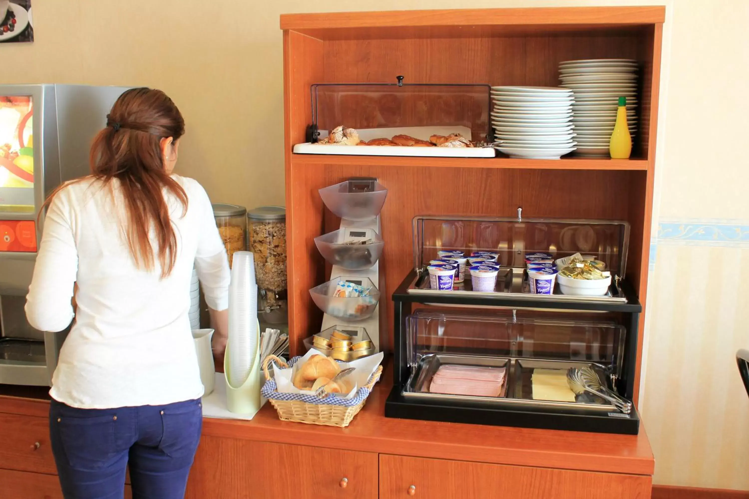 Restaurant/places to eat in Hotel Orlanda Restaurant/places to eat in Hotel Orlanda