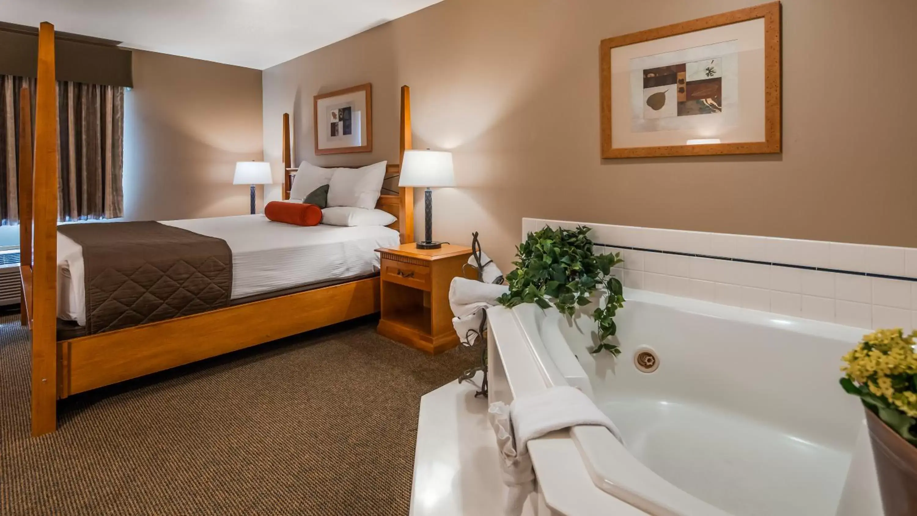 Bedroom in Best Western Prineville Inn