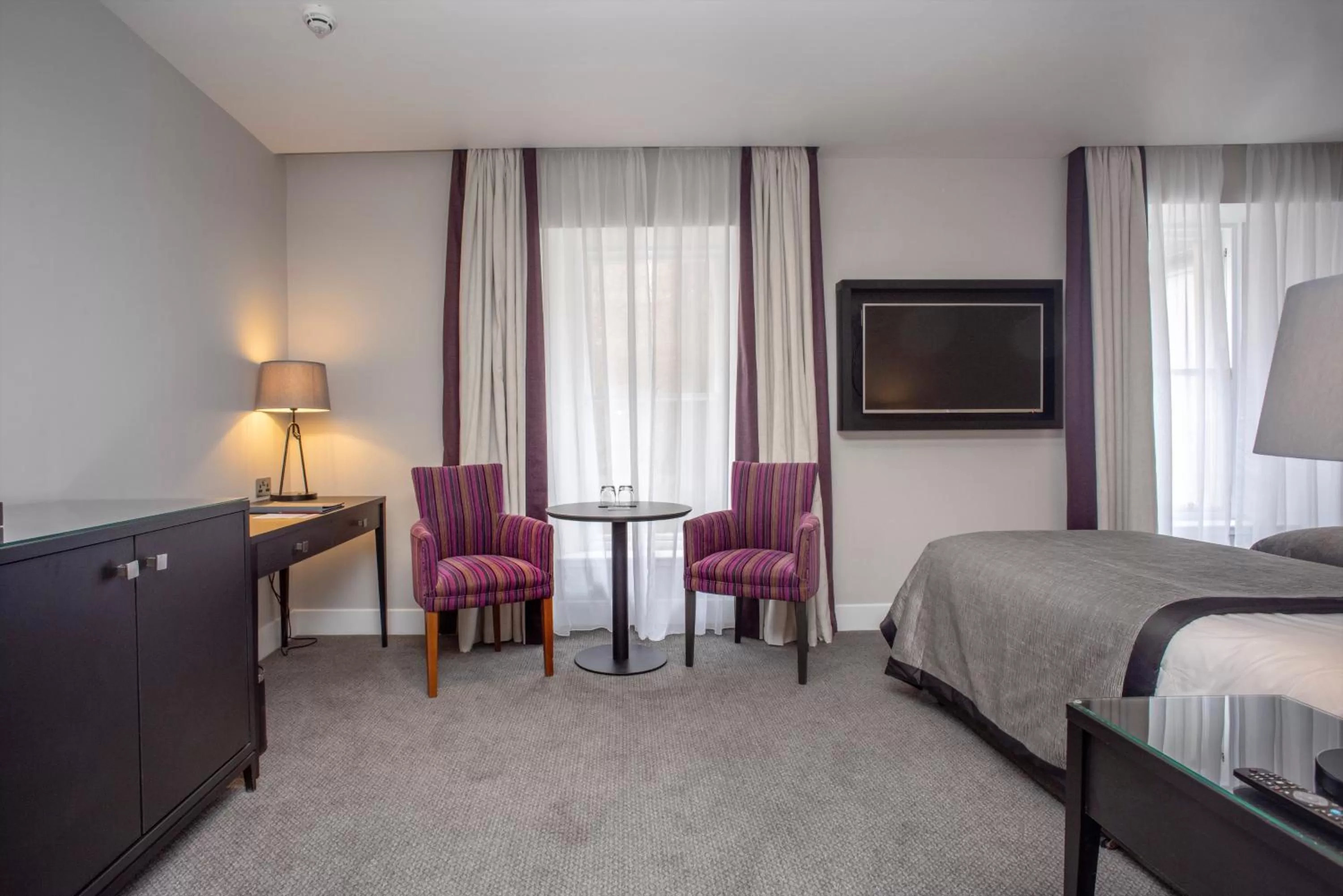 TV and multimedia, Bed in Ten Hill Place